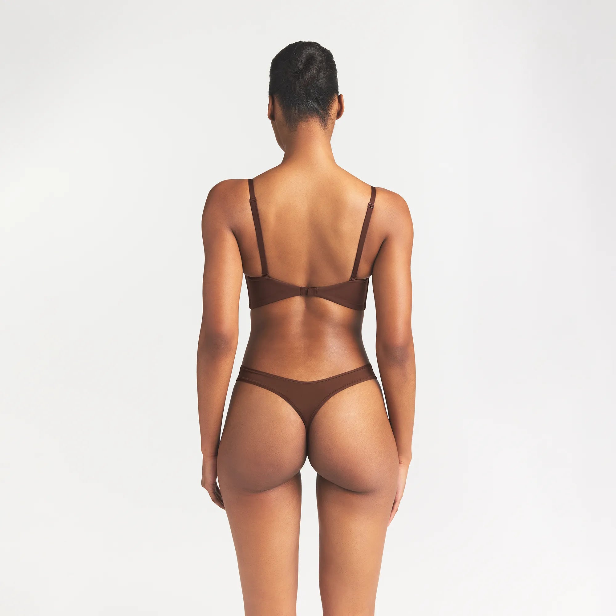 FITS EVERYBODY LOW BACK LONGLINE BRA | COCOA