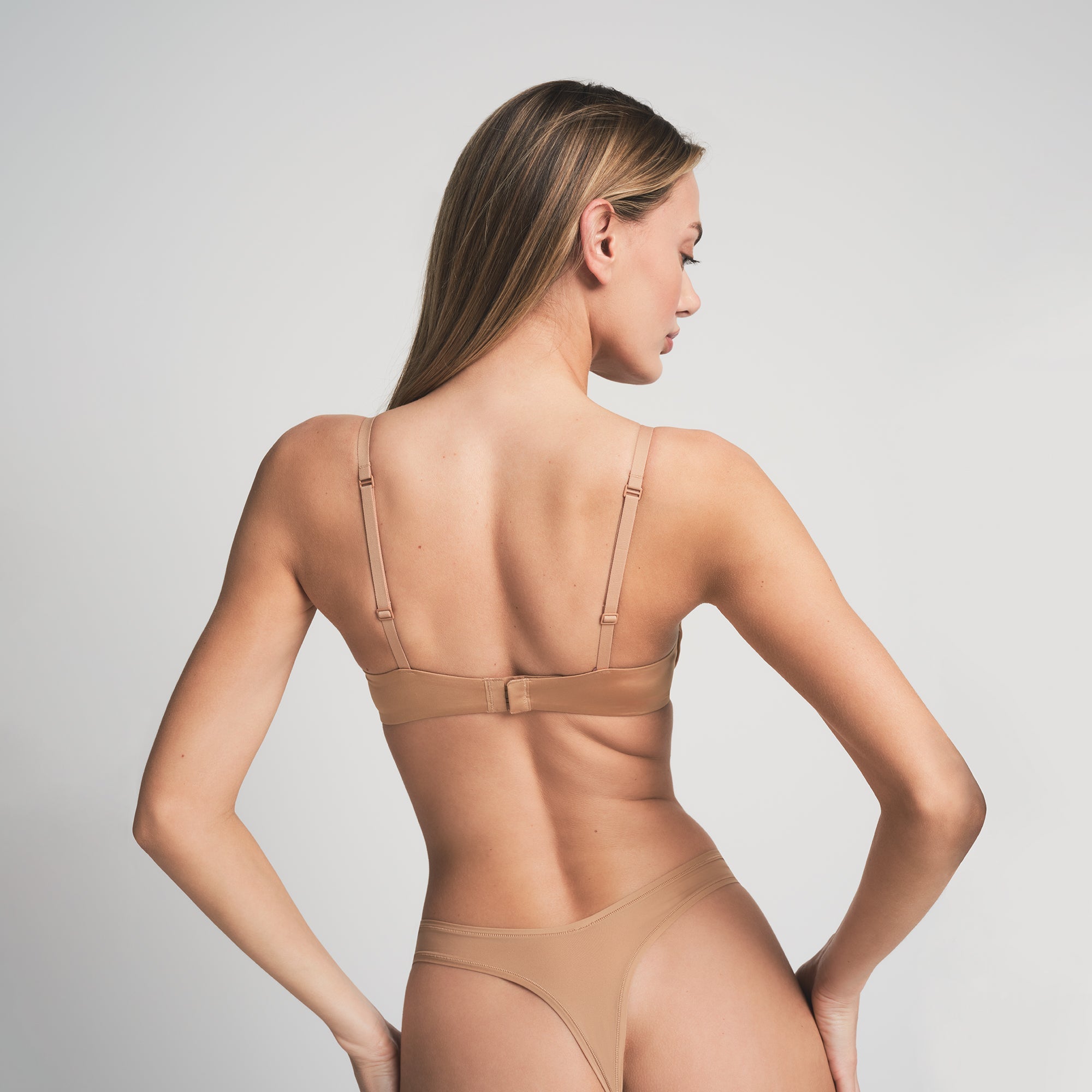 WIRELESS FORM PUSH-UP PLUNGE BRA | OCHRE