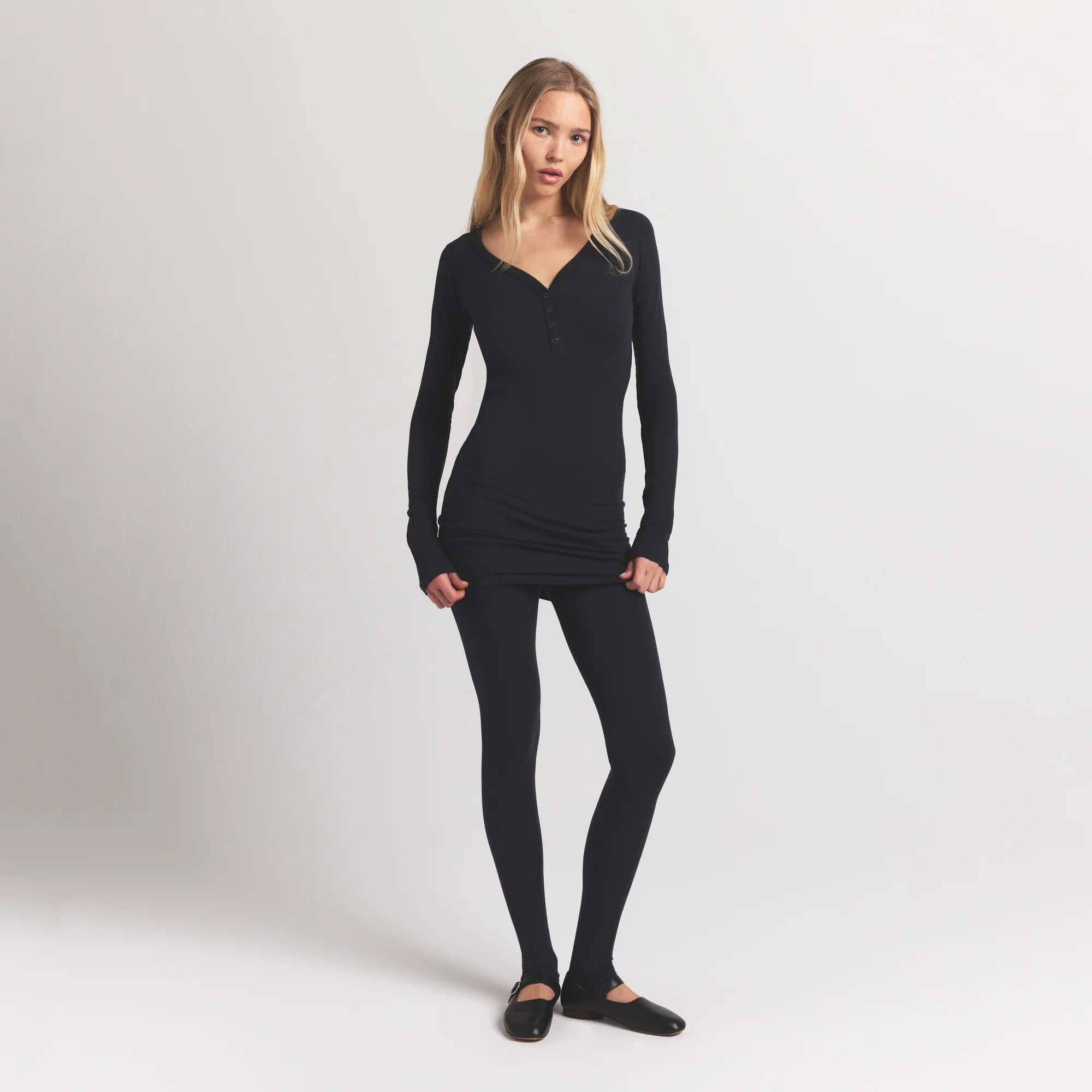 WOOL RIB HENLEY DRESS | OBSIDIAN