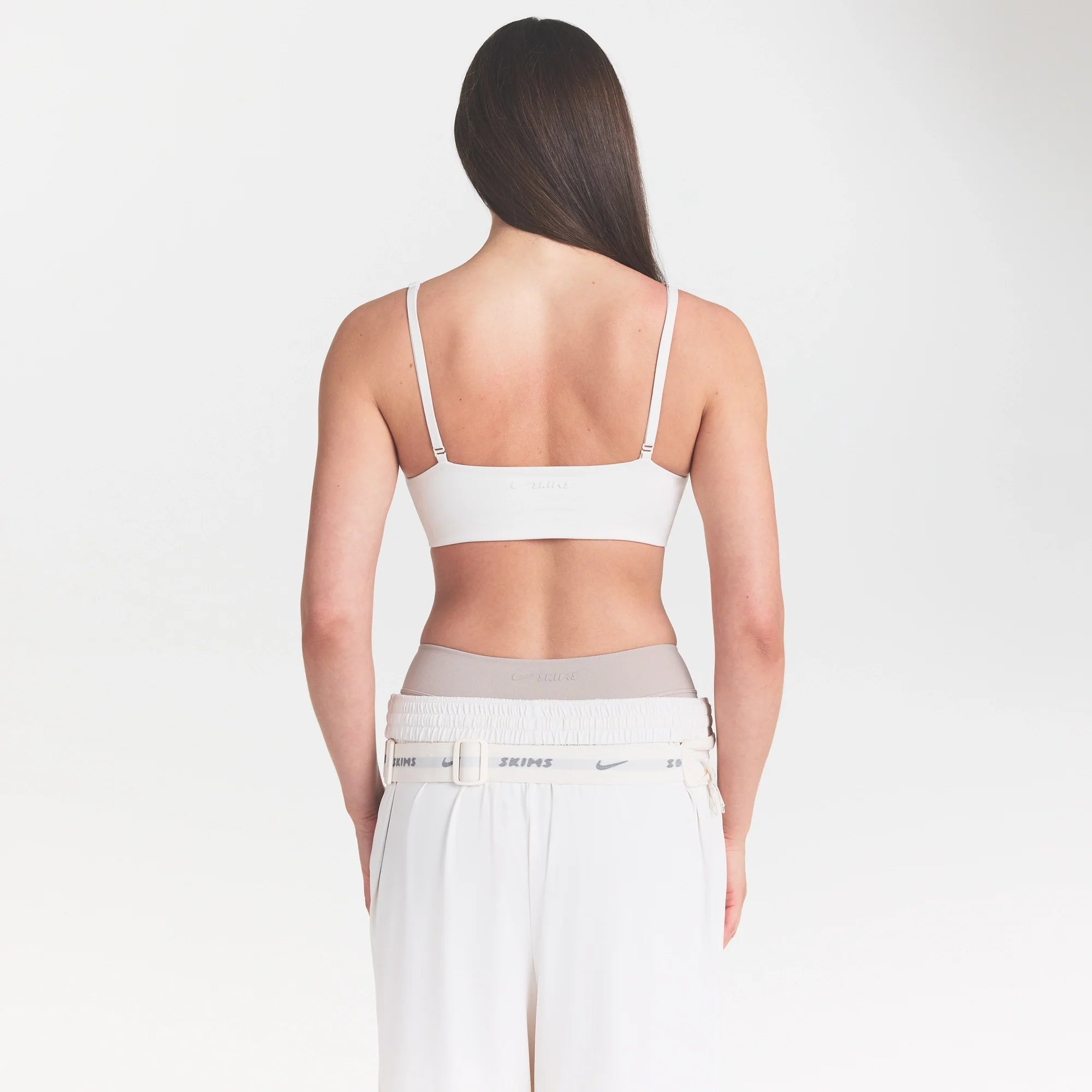 NikeSKIMS MATTE MICRO SCOOP BRA | IVORY