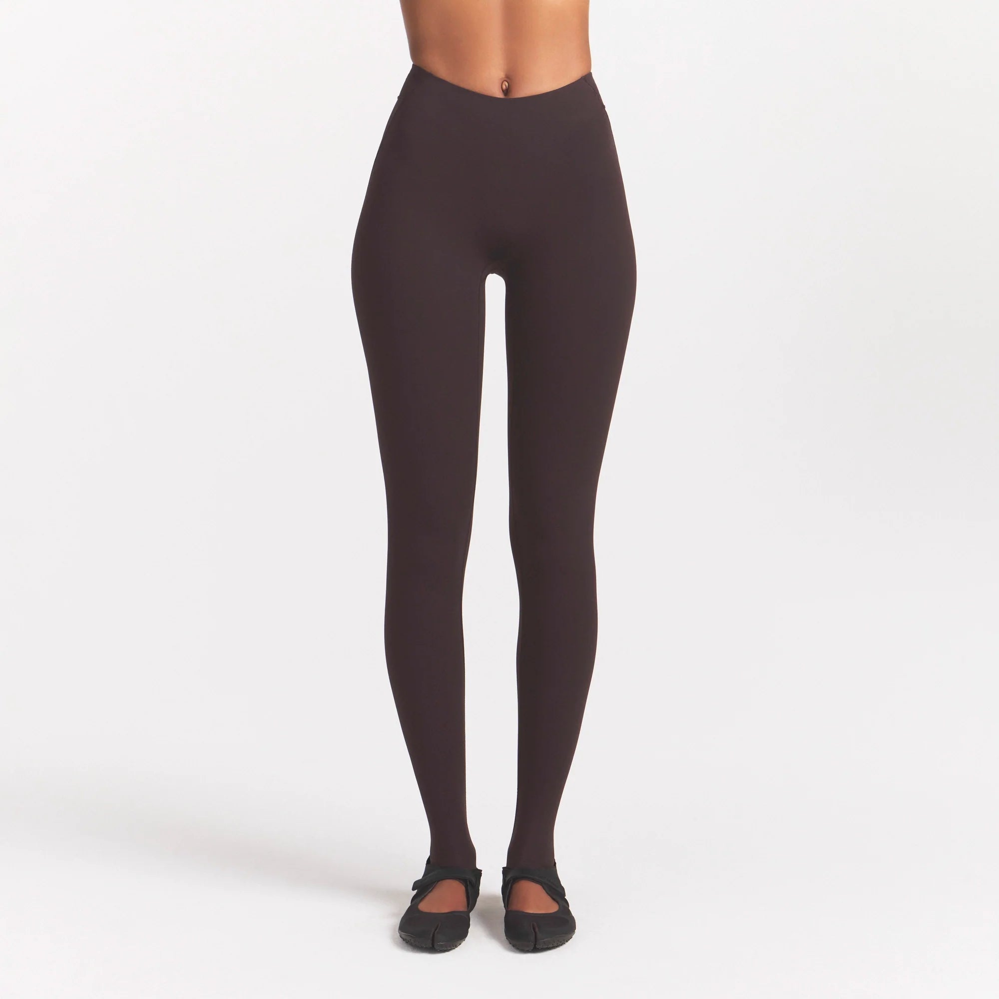 NikeSKIMS STUDIO STRETCH DIPPED 29" LEGGING | DARK ROAST