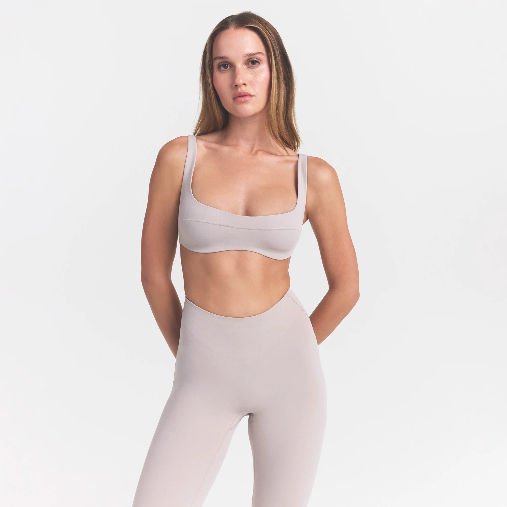 NikeSKIMS STUDIO STRETCH DIPPED 29" LEGGING | LINEN