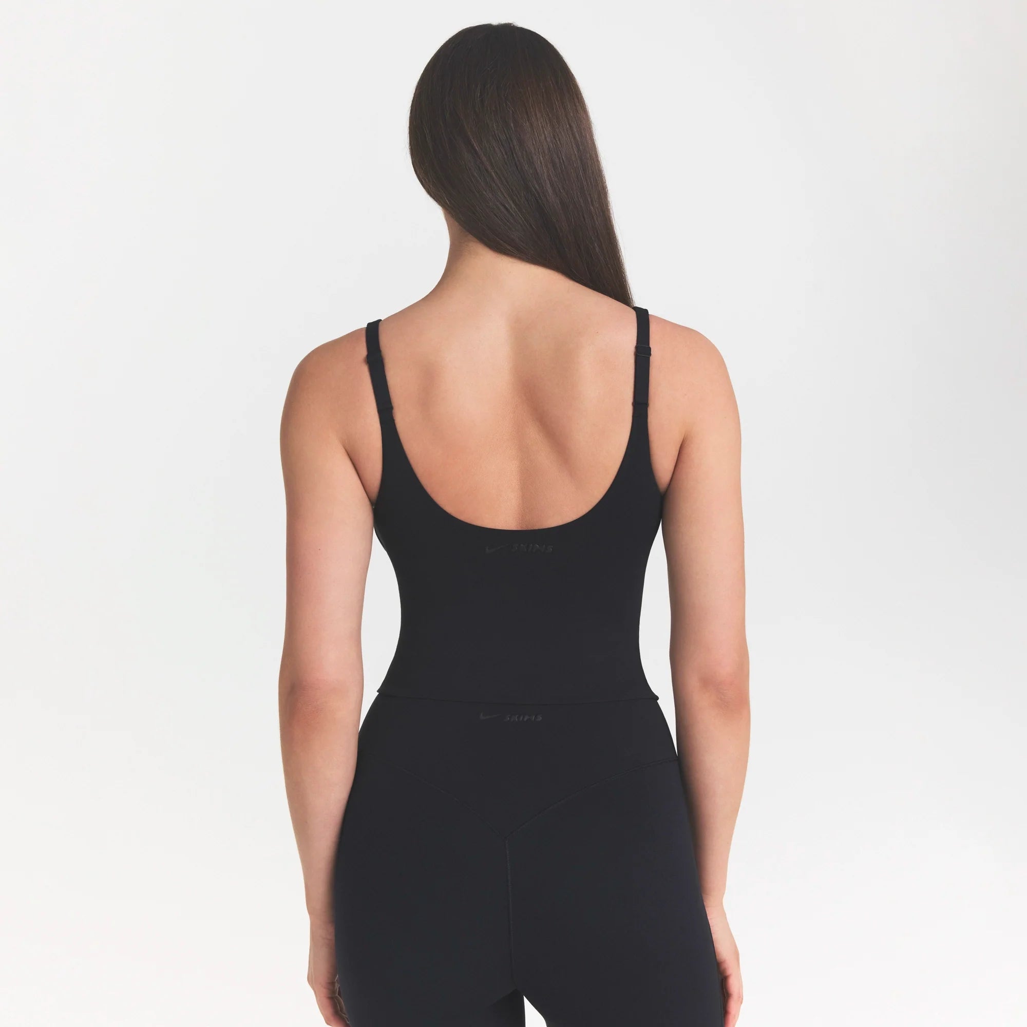 NikeSKIMS STUDIO STRETCH PLUNGE TANK | OBSIDIAN