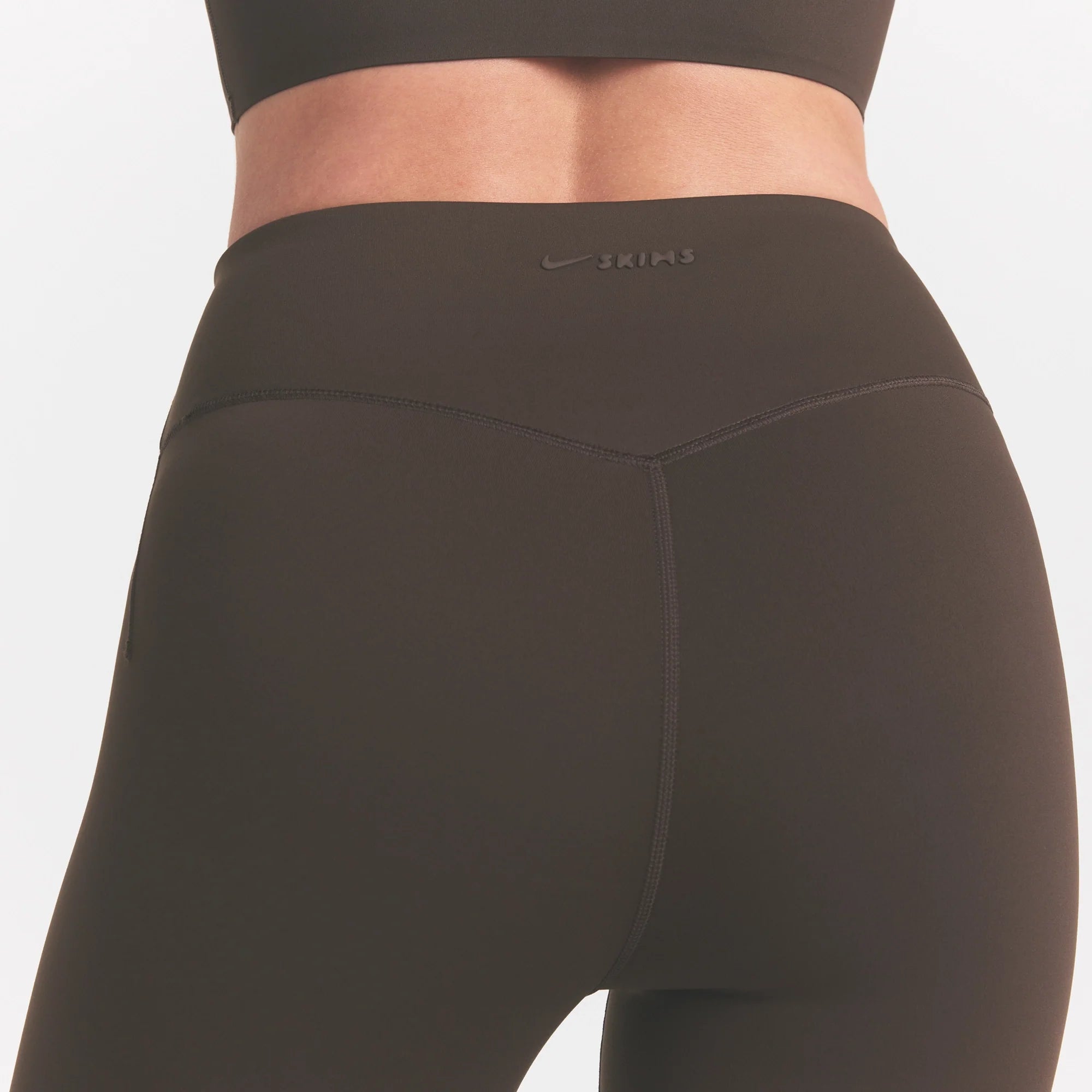 NikeSKIMS MATTE 17" CAPRI LEGGING | DARK SEPIA