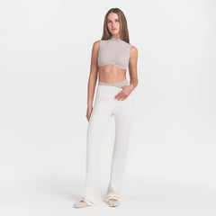 NikeSKIMS MATTE SLIM FLARE LEGGING | IVORY