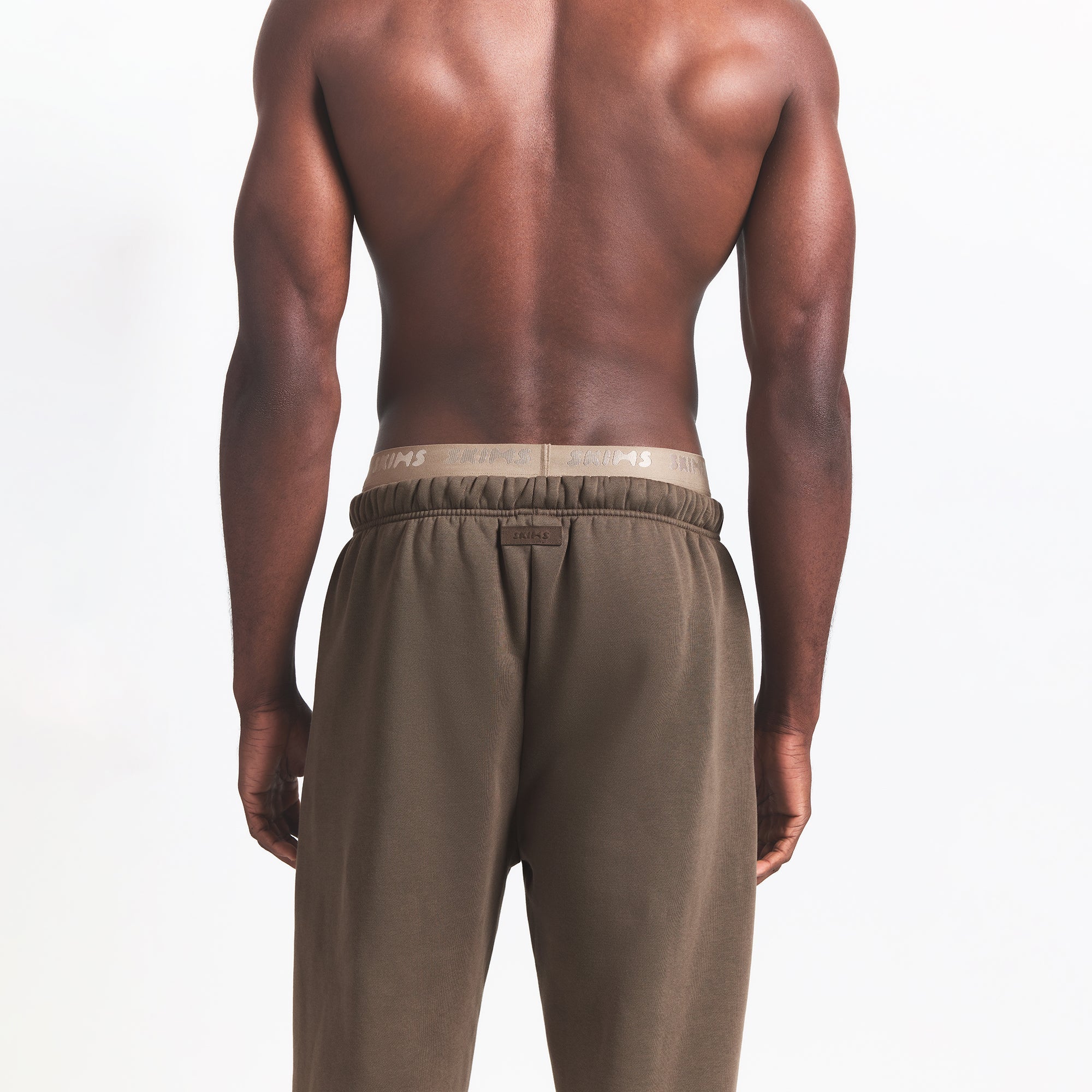 FLEECE LOUNGE MENS RELAXED JOGGER | DRIFTWOOD