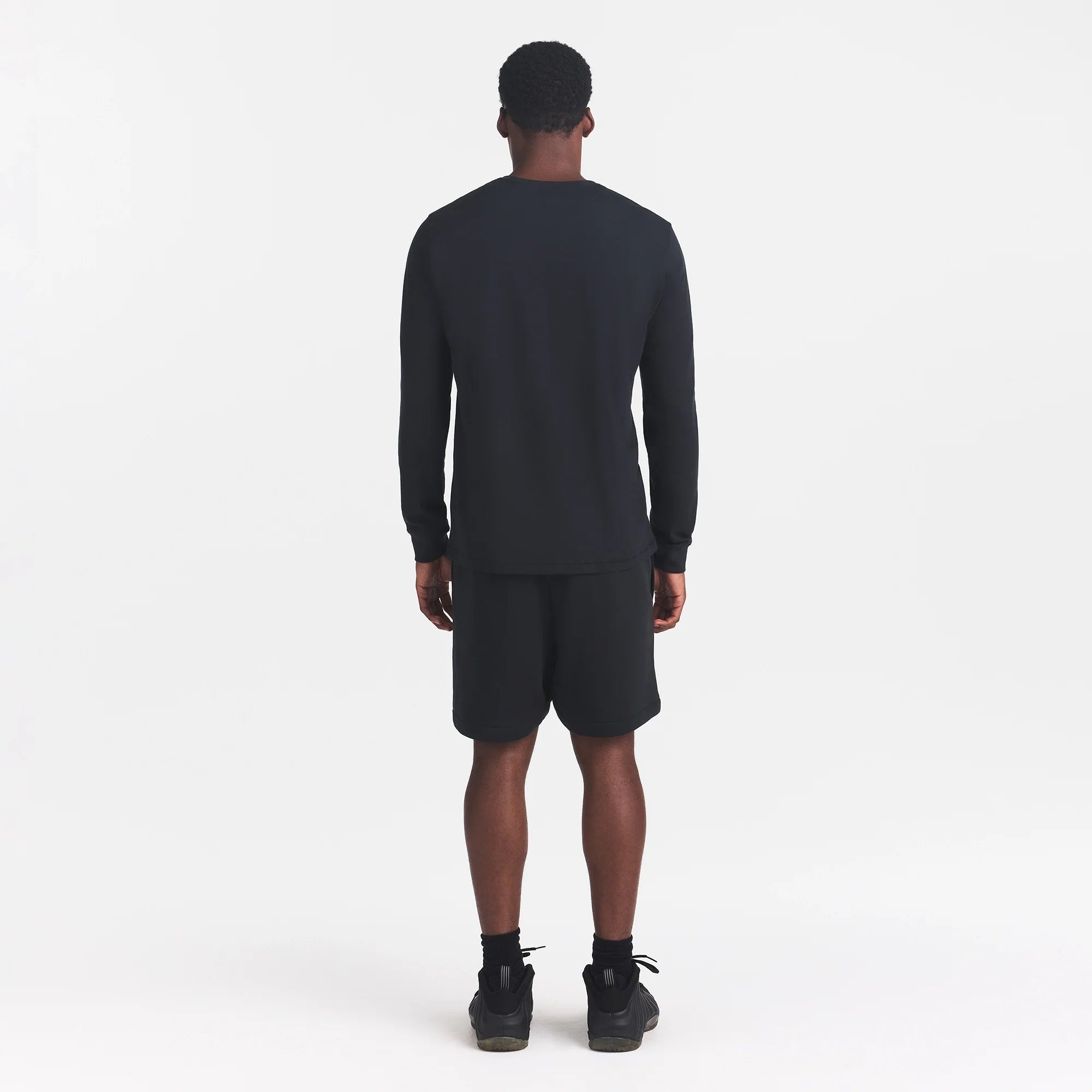 SKIMS COTTON MENS CLASSIC LONG SLEEVE T-SHIRT | ONYX