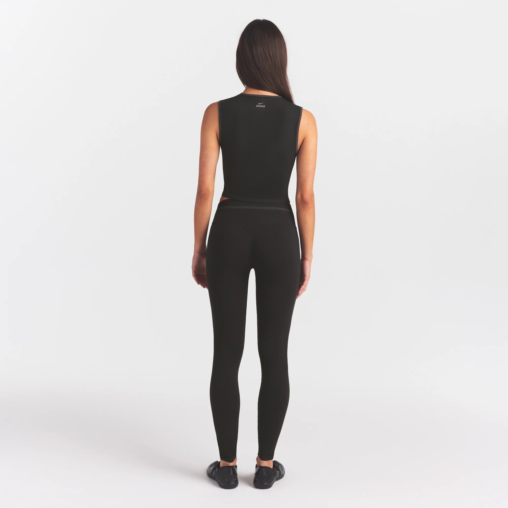 NikeSKIMS RIBBED SEAMLESS 26" LEGGING | OBSIDIAN