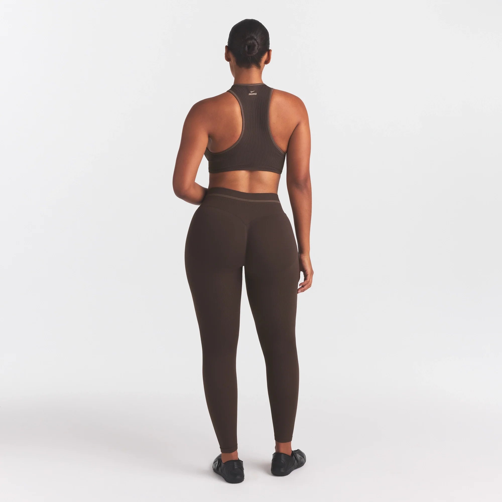 NikeSKIMS RIBBED SEAMLESS 26" LEGGING | PHOENIX