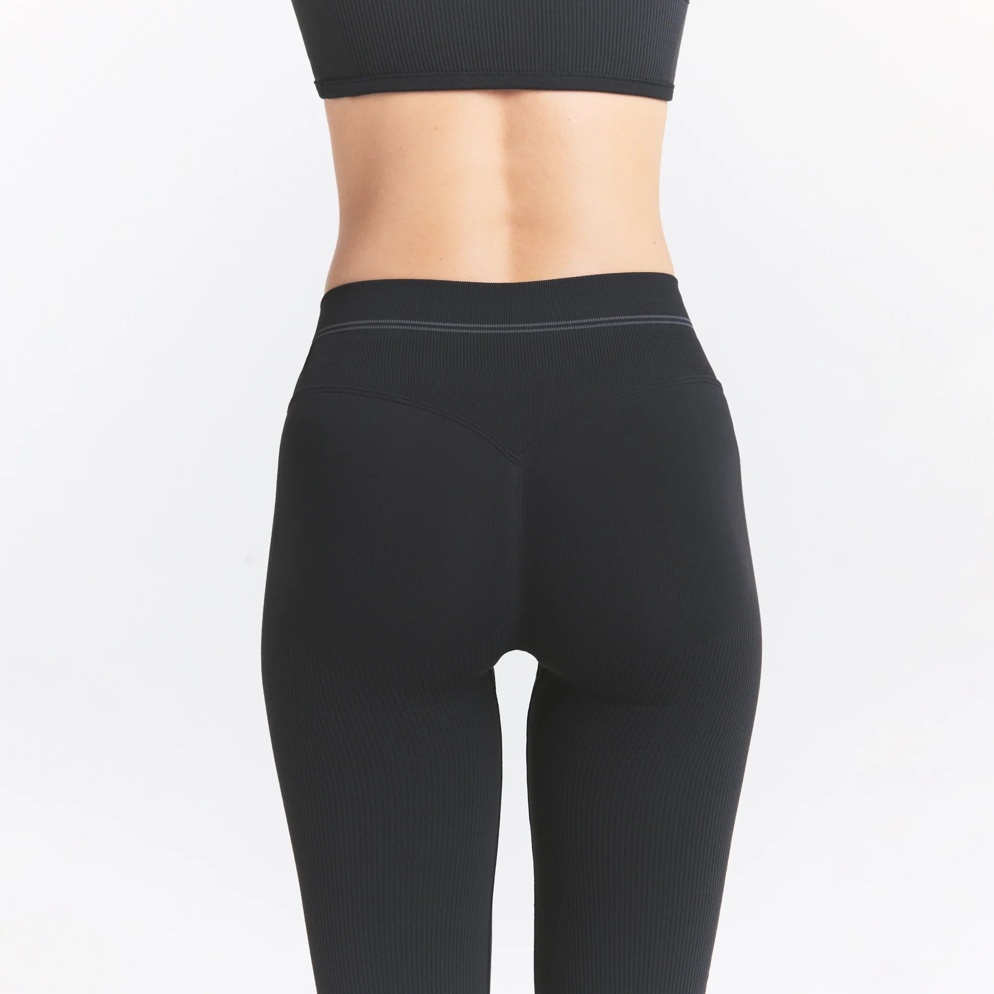 NikeSKIMS RIBBED SEAMLESS 34" STRAIGHT LEGGING | OBSIDIAN