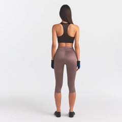 NikeSKIMS SATIN SHINE CAPRI 17" LEGGING | RESIN