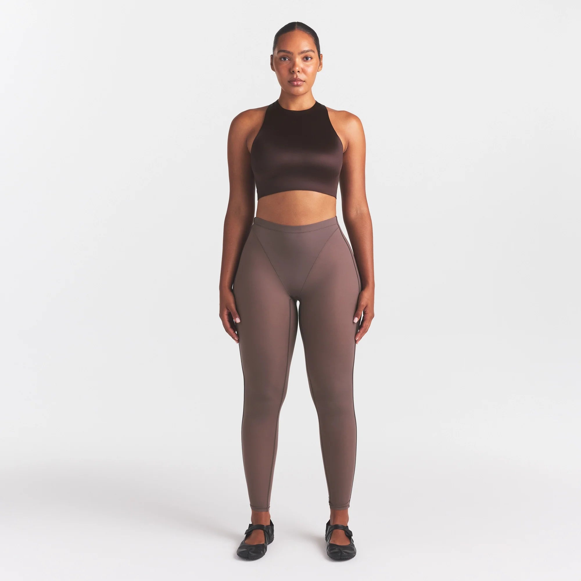 NikeSKIMS WEIGHTLESS LAYERS V-PANEL 28" LEGGING | RESIN