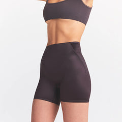 NikeSKIMS SATIN SHINE BONDED WAIST 5" BIKER SHORT | PHOENIX
