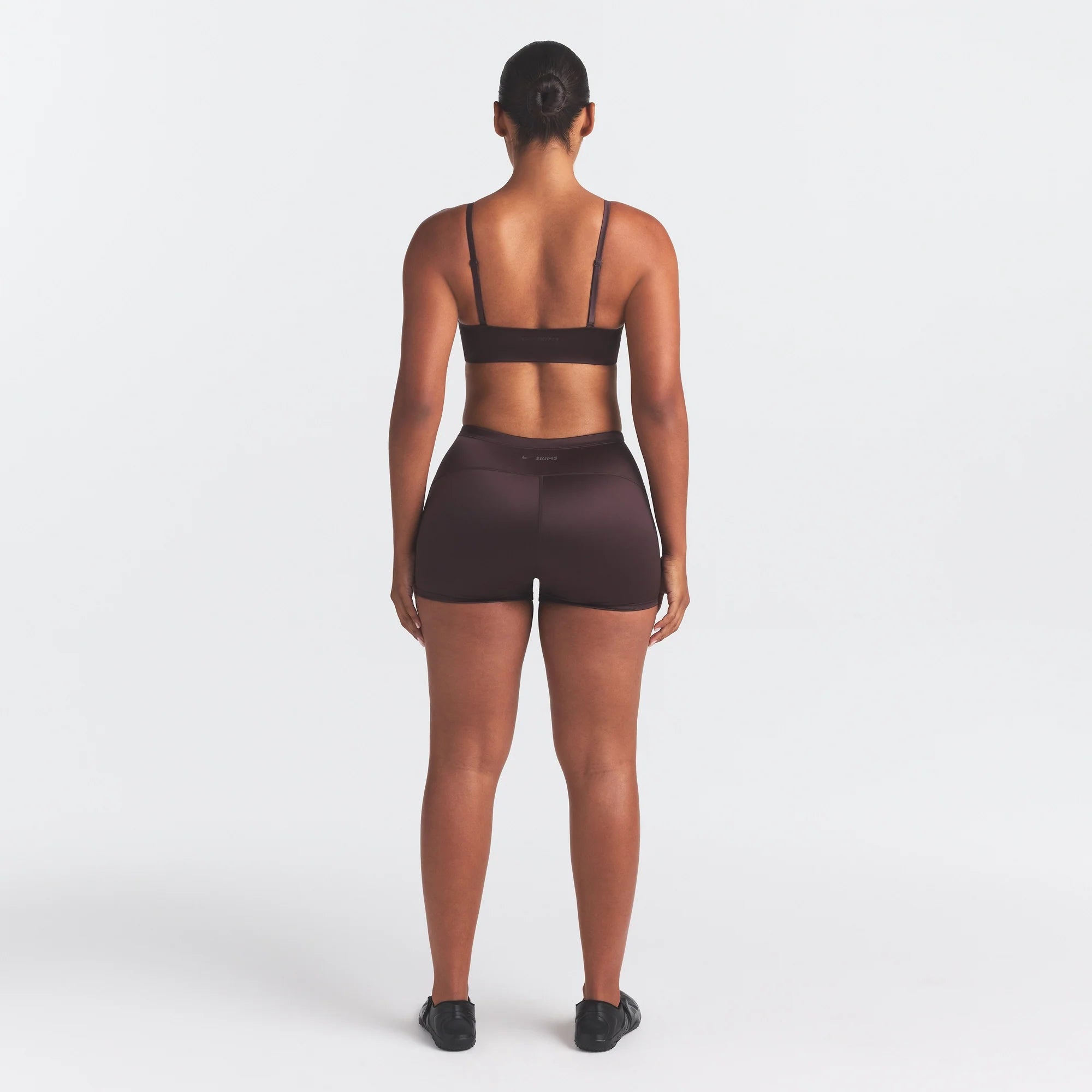 NikeSKIMS SATIN SHINE DRAWCORD 2" SHORT | PHOENIX