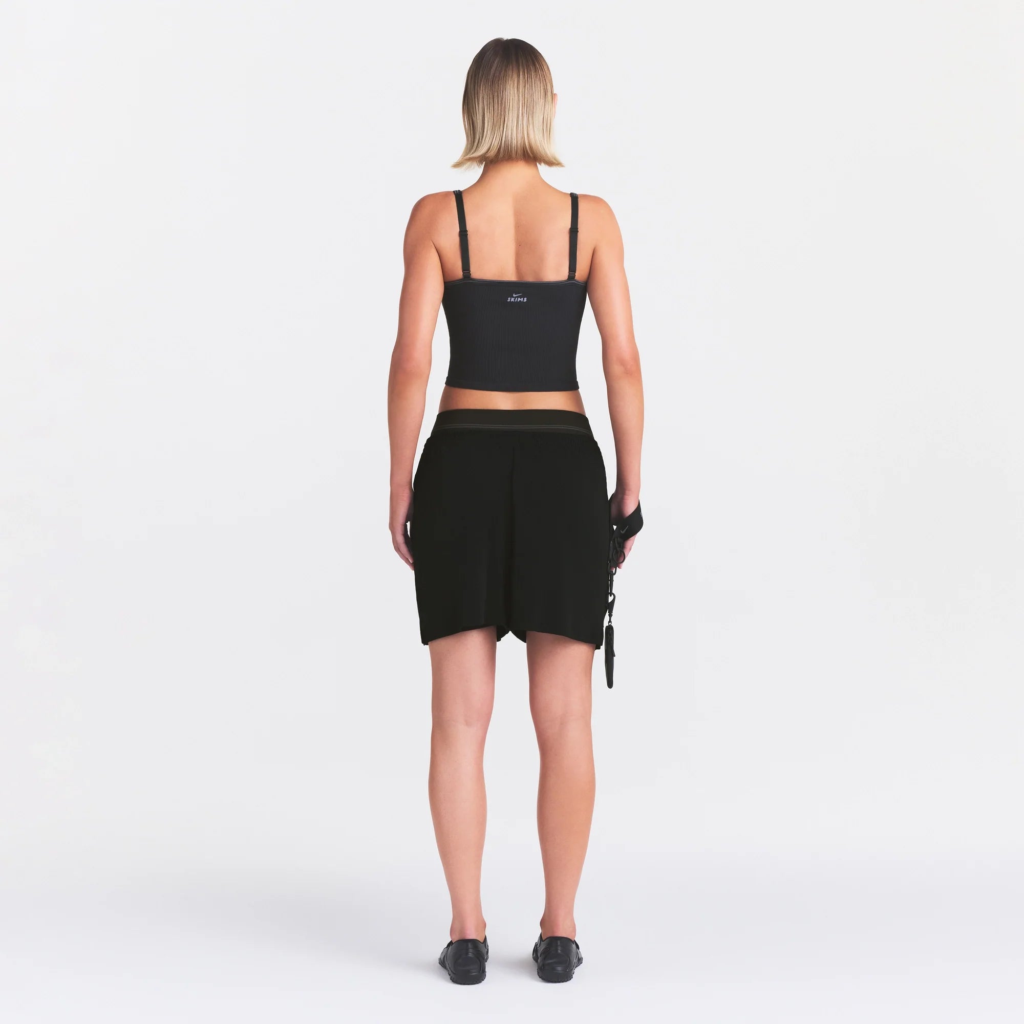 NikeSKIMS STRETCH KNIT SHORT | OBSIDIAN