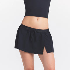 NikeSKIMS STRETCH NYLON SKORT | OBSIDIAN