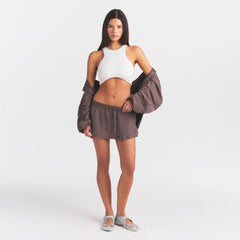NikeSKIMS STRETCH NYLON SKORT | RESIN
