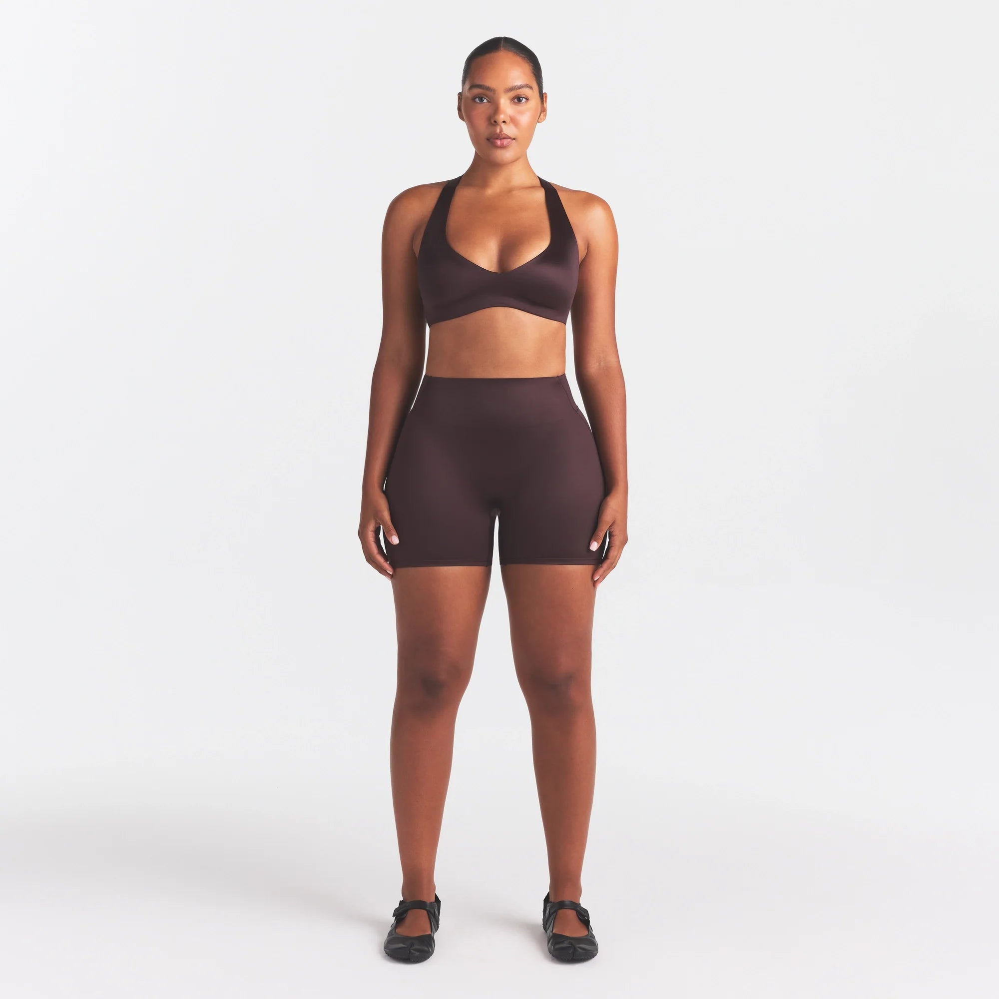 NikeSKIMS SATIN SHINE PLUNGE T-BACK BRA | PHOENIX