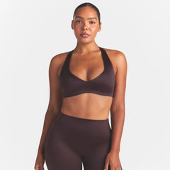 NikeSKIMS SATIN SHINE PLUNGE T-BACK BRA | PHOENIX