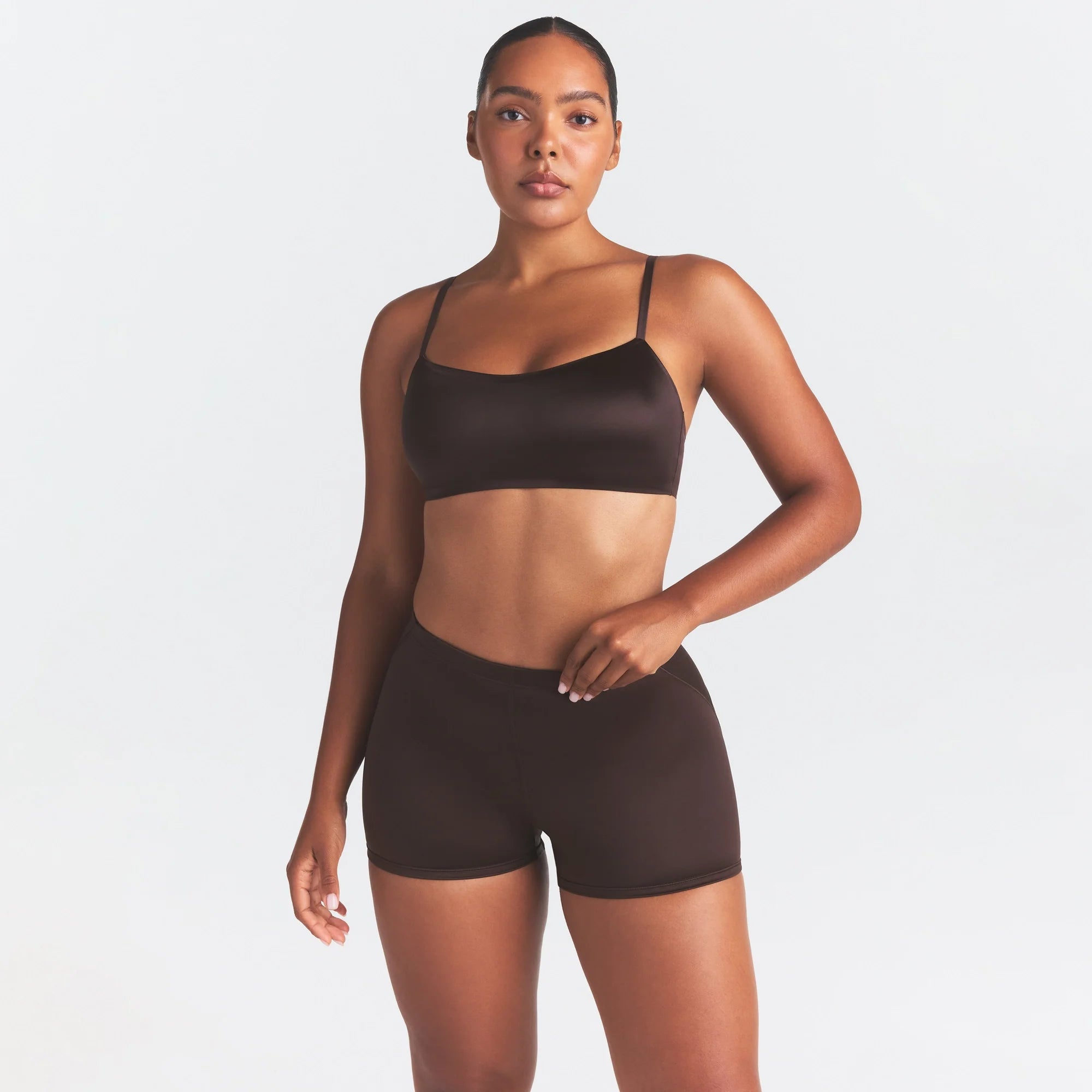 NikeSKIMS SATIN SHINE SCOOP CAMI BRA | PHOENIX