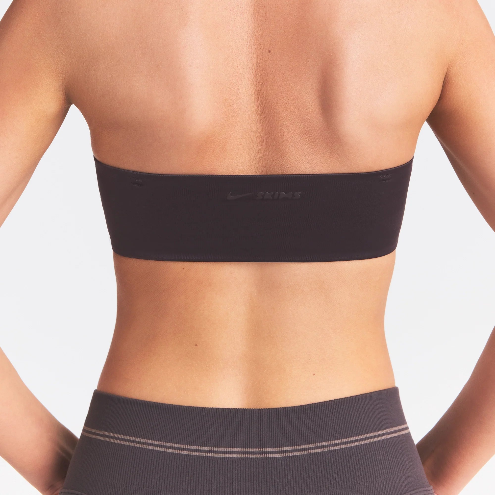 NikeSKIMS SATIN SHINE BANDEAU BRA | PHOENIX