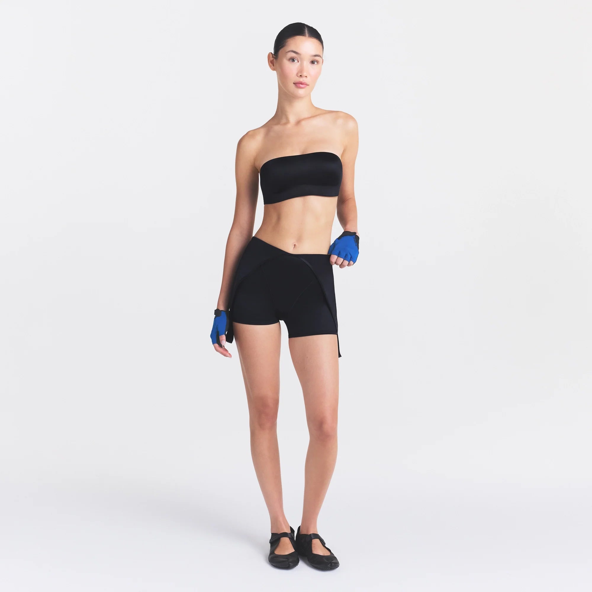 NikeSKIMS SATIN SHINE SUSPENDER 2.5" ONE PIECE | OBSIDIAN