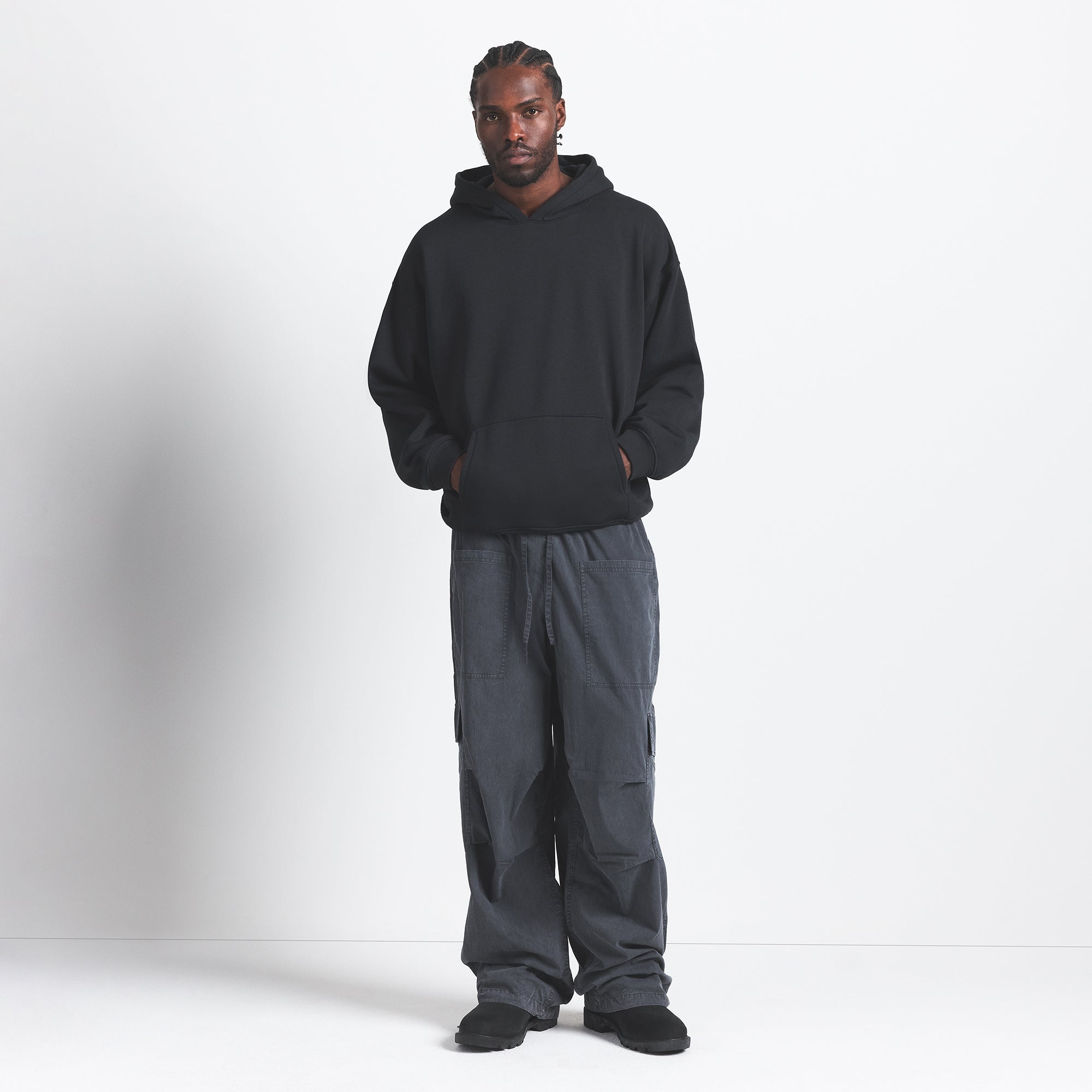 FLEECE LOUNGE MENS RELAXED HOODIE | WASHED ONYX