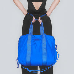 NikeSKIMS ACCESSORIES PUFFER GYM BAG | COBALT