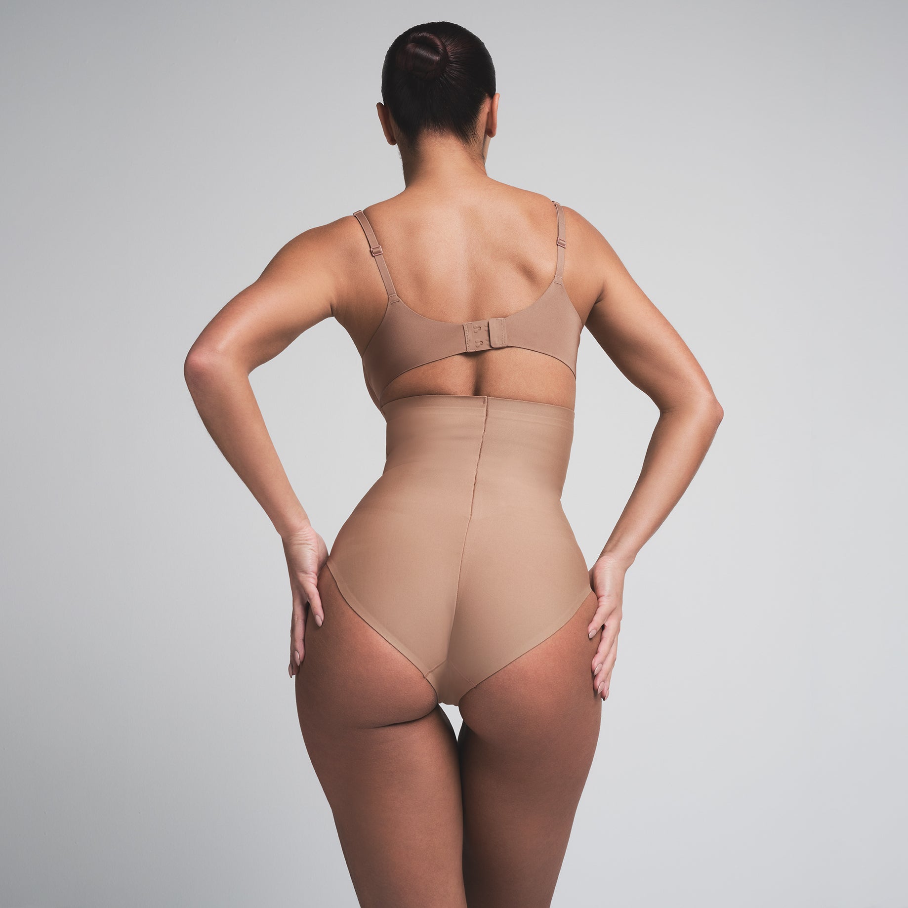 SKIMS BODY CORE SCULPT HIGH-WAISTED BRIEF | SIENNA