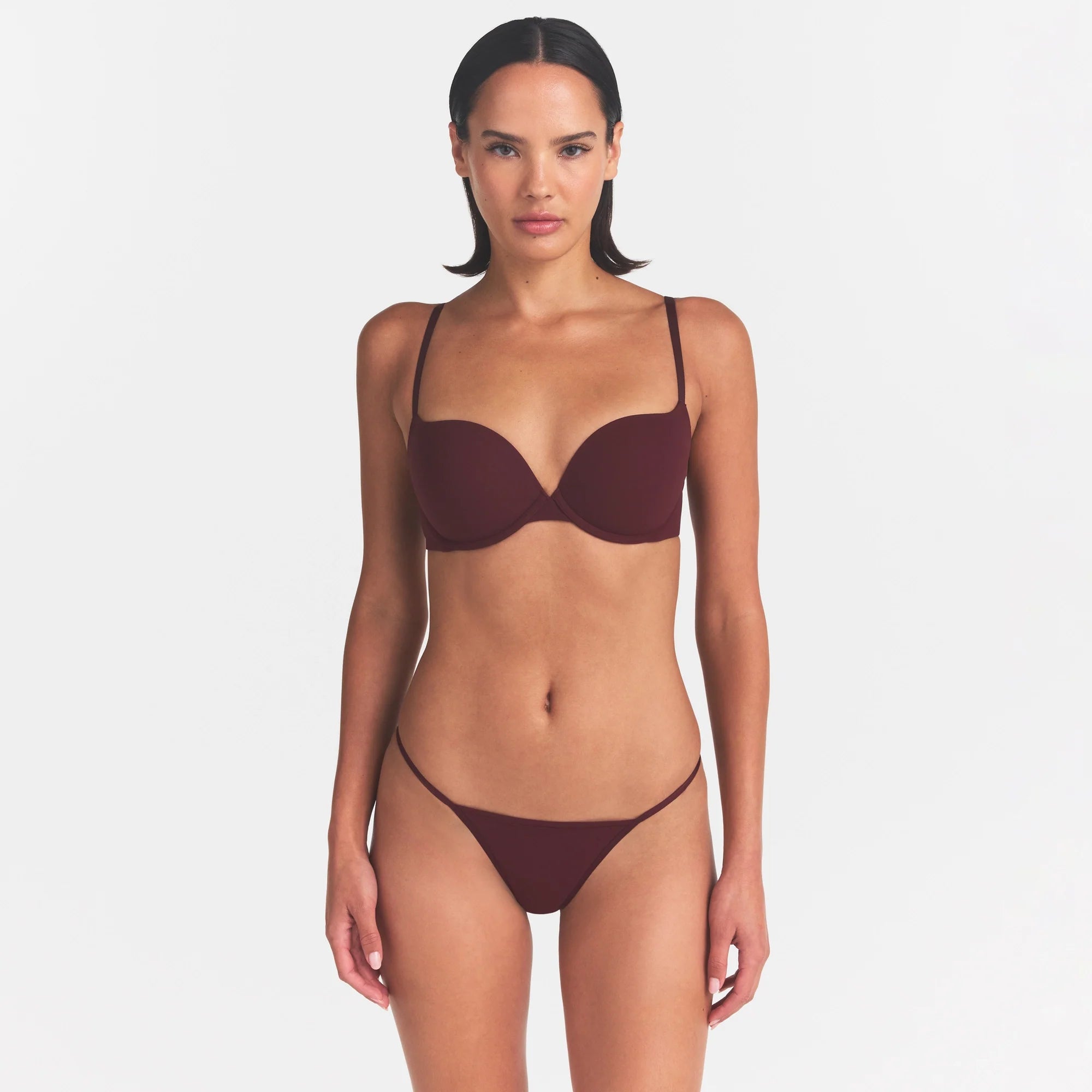 FITS EVERYBODY T-STRING THONG | CURRANT