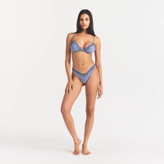 FITS EVERYBODY LACE DIPPED THONG | SLATE TONAL