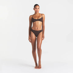 FITS EVERYBODY LACE TANGA | ESPRESSO