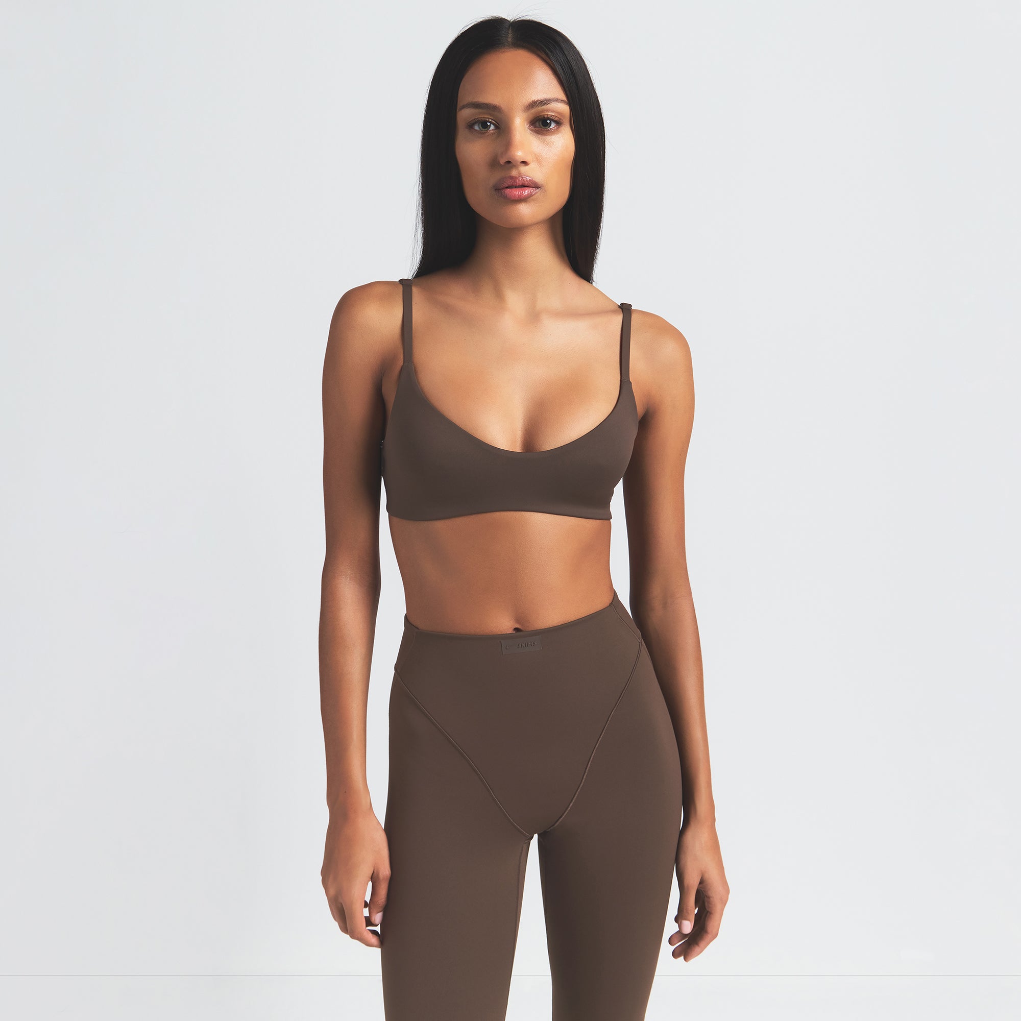 NikeSKIMS MATTE V-LINE 39" STRAIGHT LEGGING | DARK SEPIA