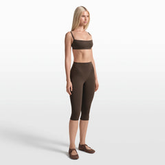 NikeSKIMS MATTE 17" V-LINE CAPRI LEGGING | DARK SEPIA