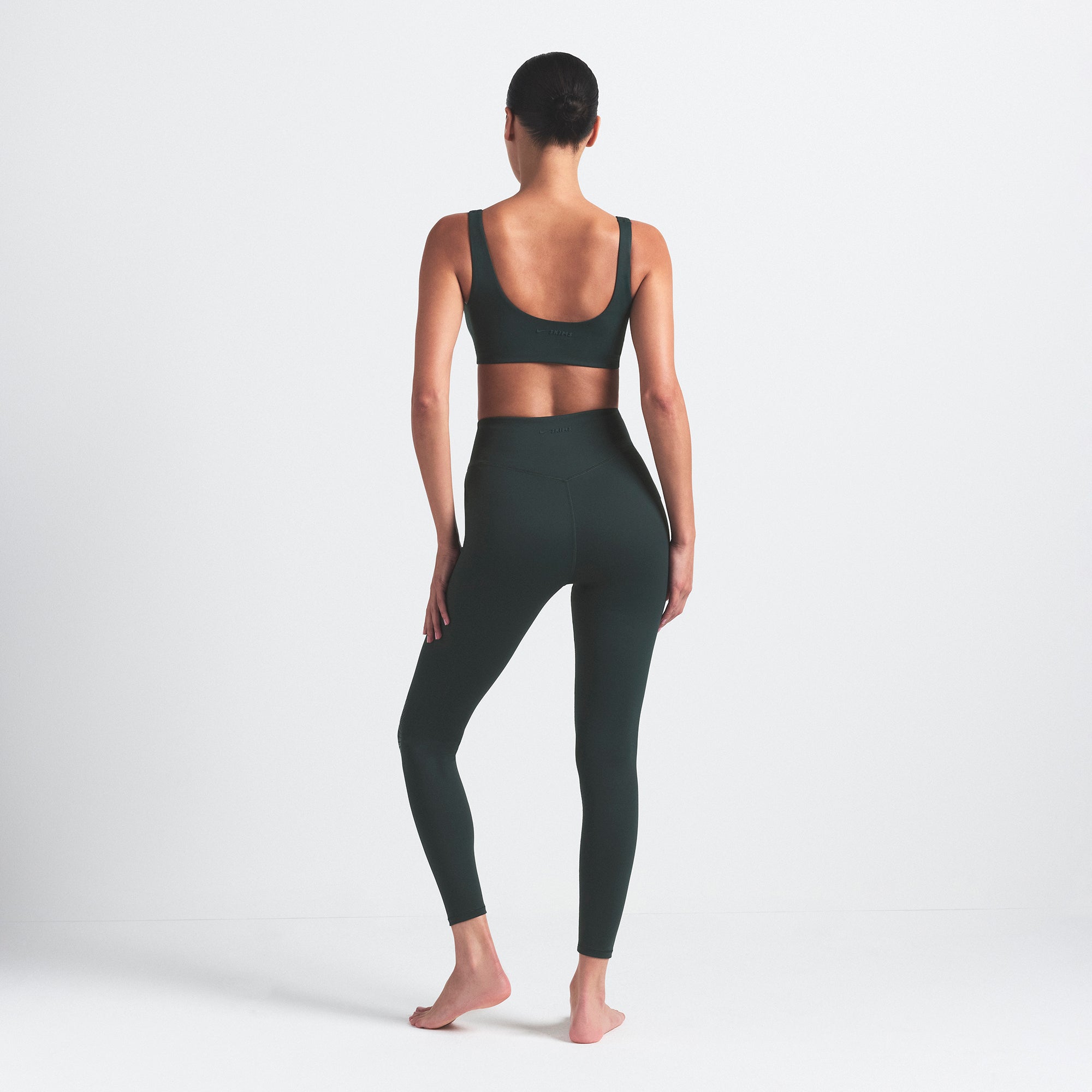NikeSKIMS MATTE KNEE GRIP 26" LEGGING | DARK TEAL