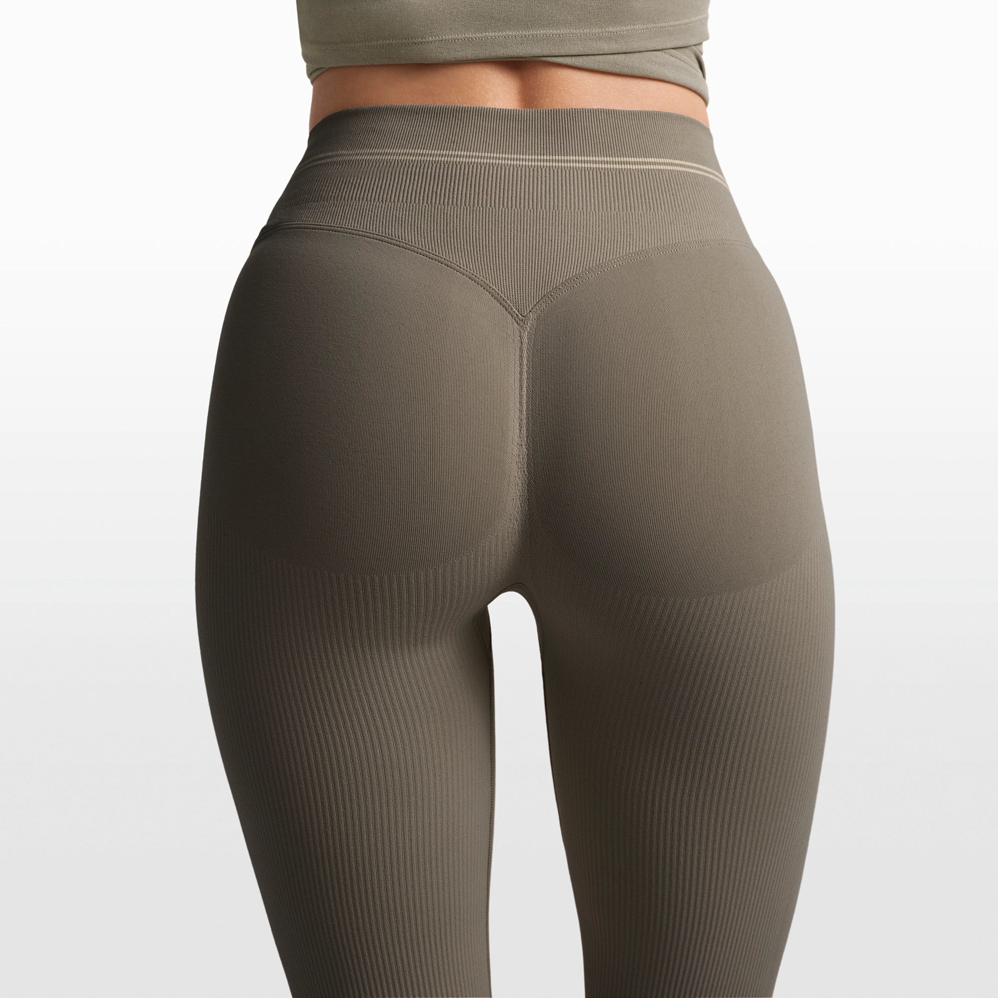 NikeSKIMS RIBBED SEAMLESS 34" STRAIGHT LEGGING | DUSTY OAKMOSS
