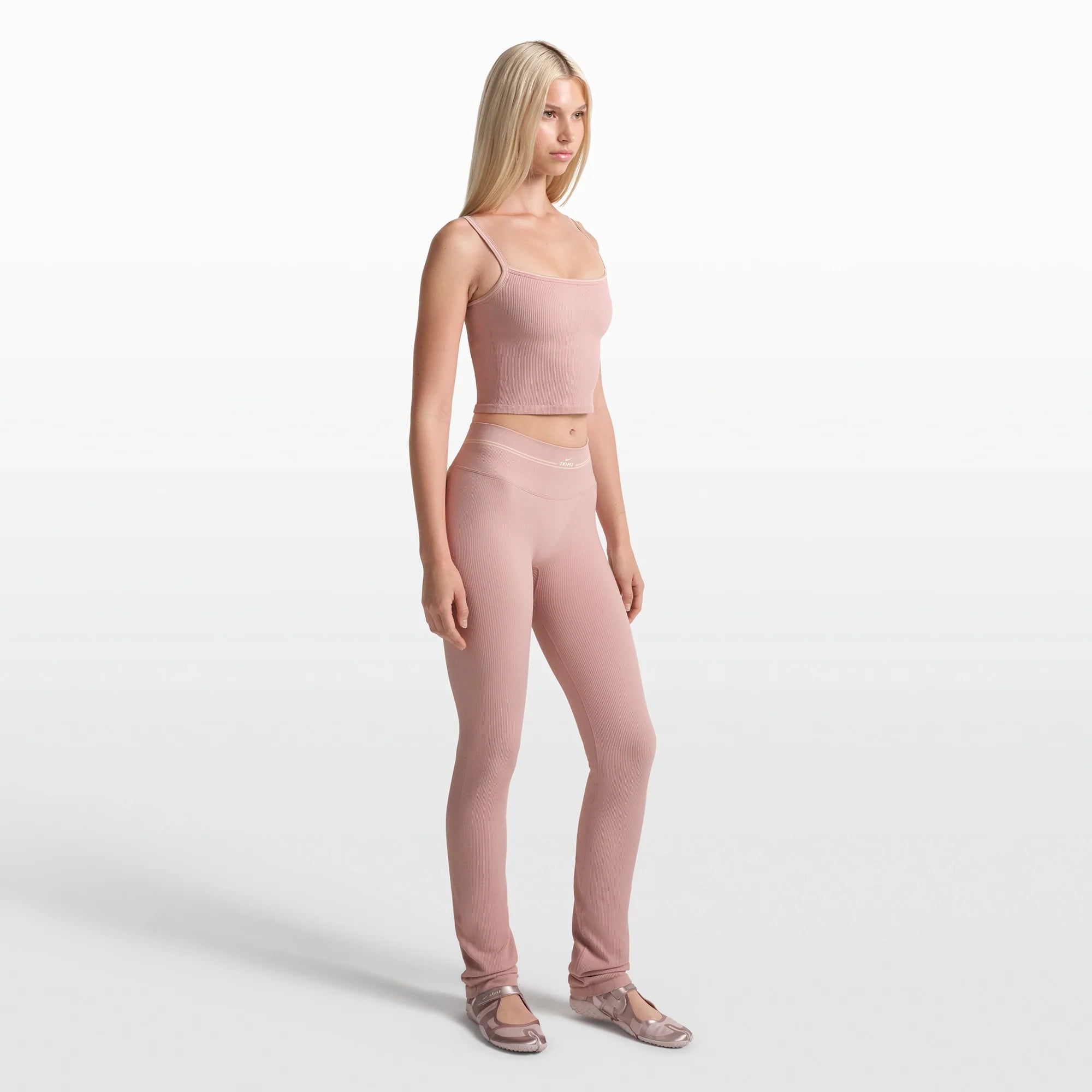 NikeSKIMS RIBBED SEAMLESS 34" STRAIGHT LEGGING | HIMALAYAN
