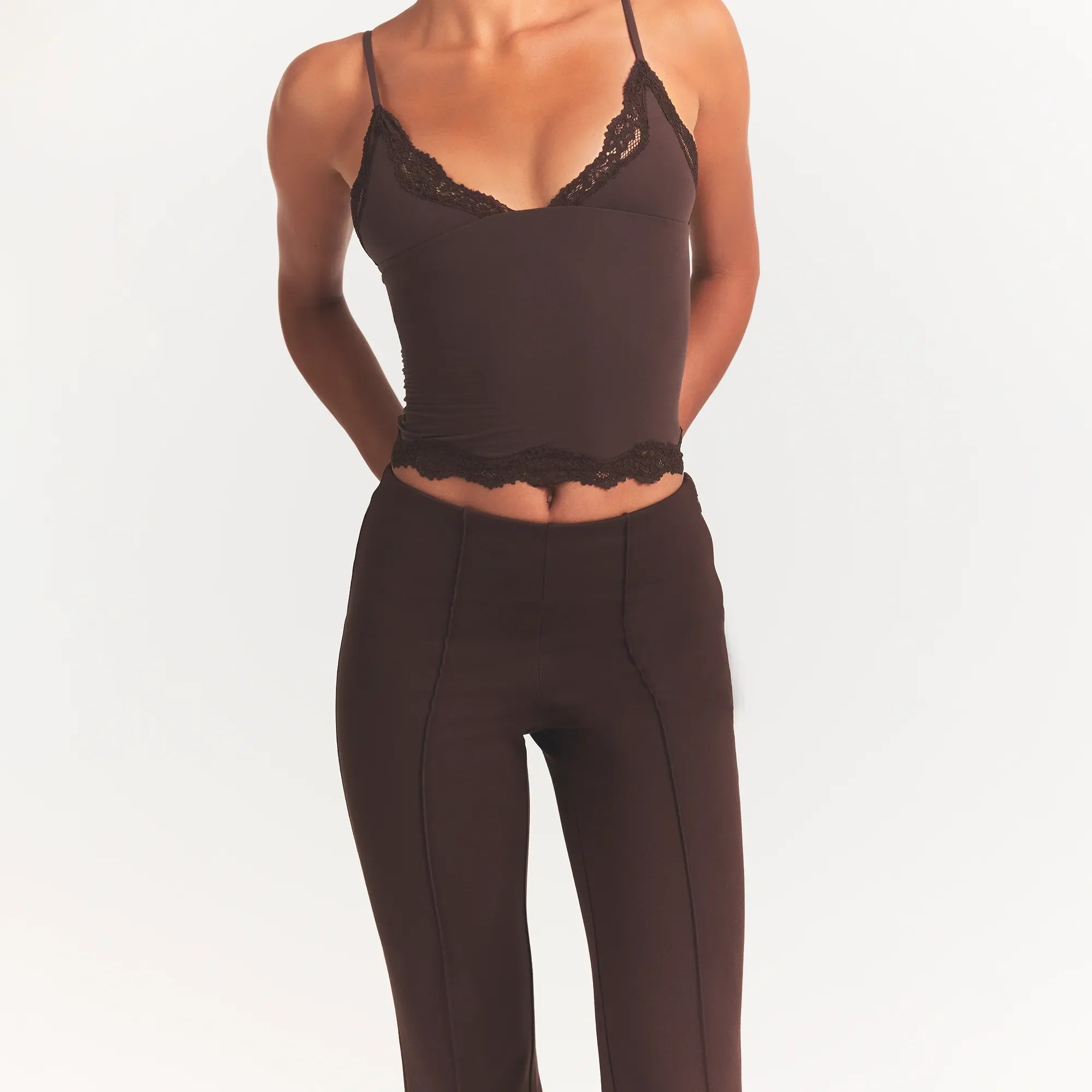 THE ESSENTIAL COLLECTION HIGH-WAISTED PINTUCK STRAIGHT PANT | ESPRESSO