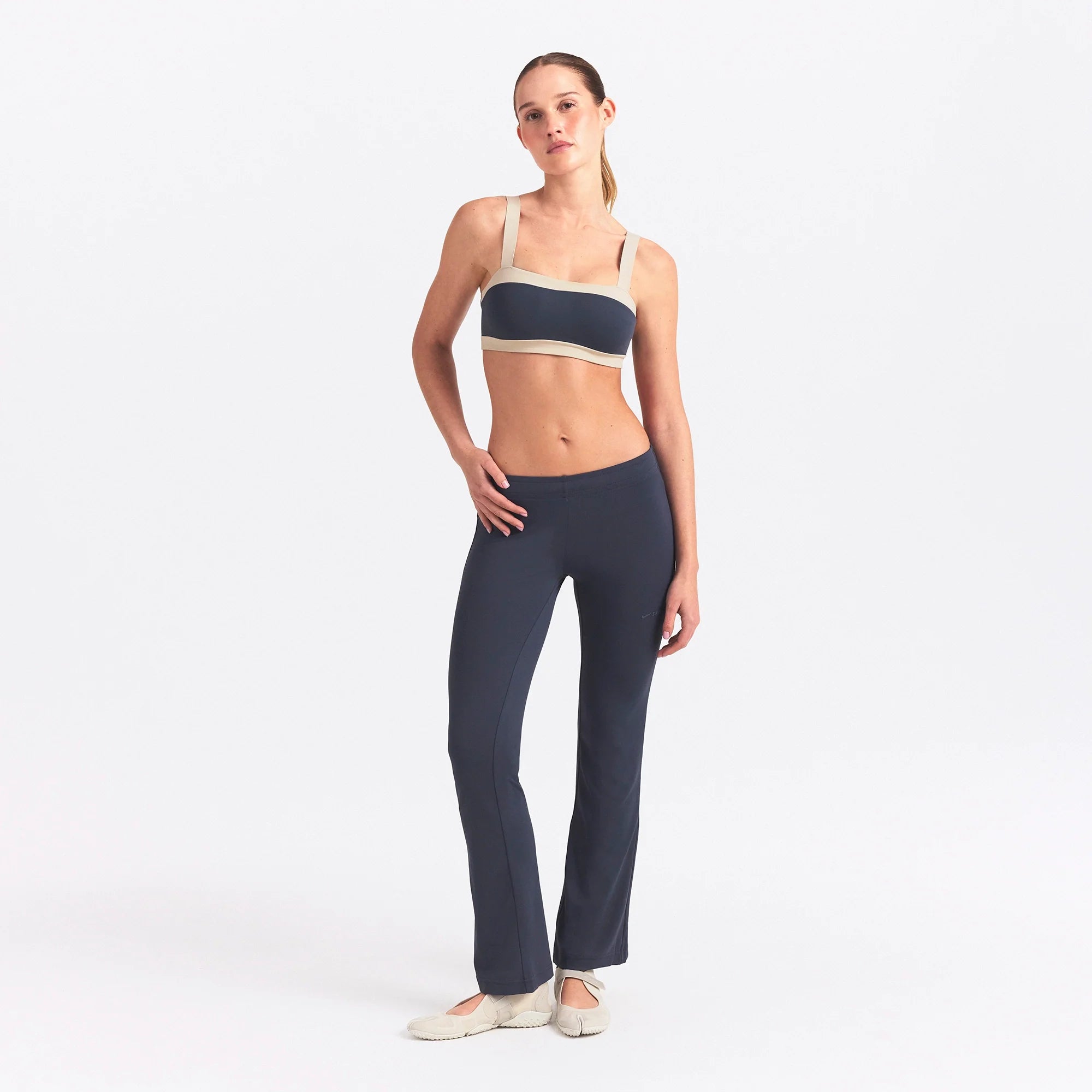 NikeSKIMS AIRY LOW RISE MINI FLARE PANT | DEEP ROYAL
