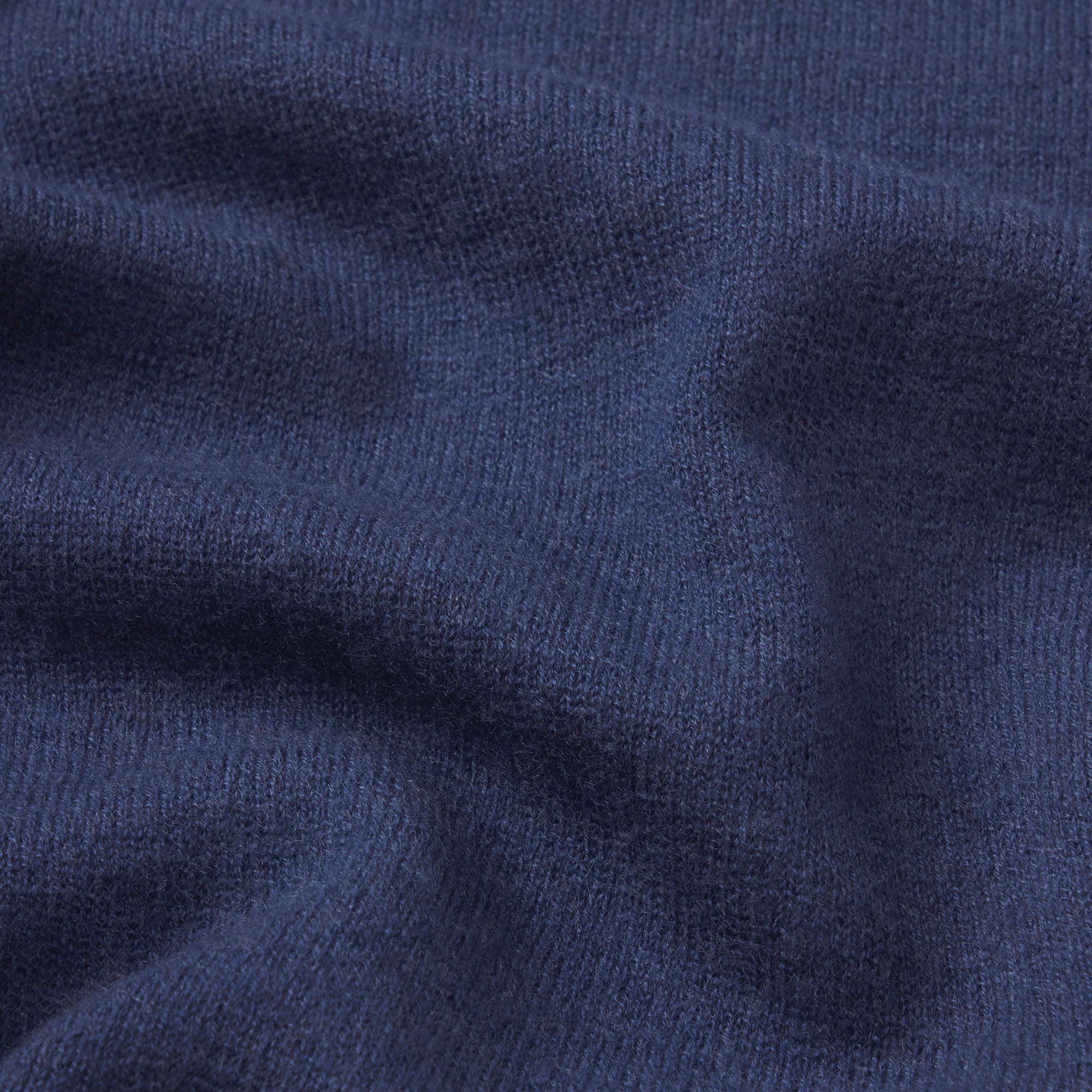 FEATHERWEIGHT CASHMERE SLEEVELESS TOP | INDIGO