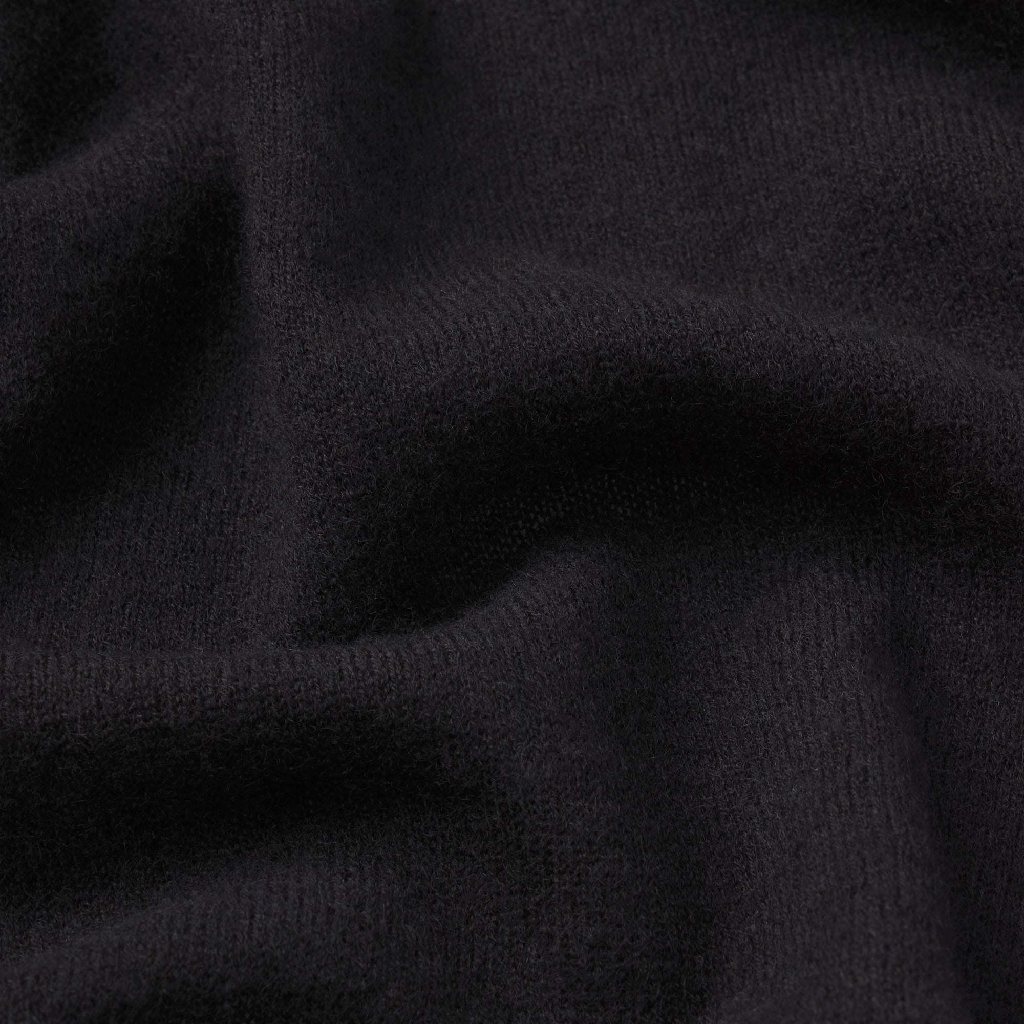 FEATHERWEIGHT CASHMERE TEE | ONYX