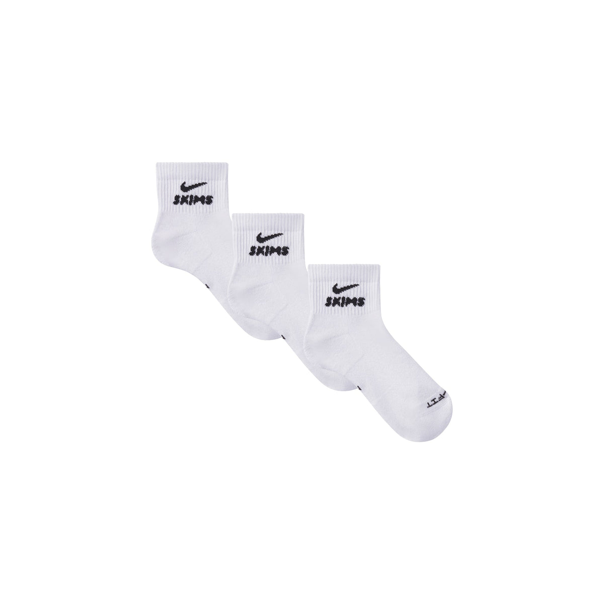 NikeSKIMS ACCESSORIES DRI-FIT��� QUARTER CREW SOCK 3-PACK | SNOW