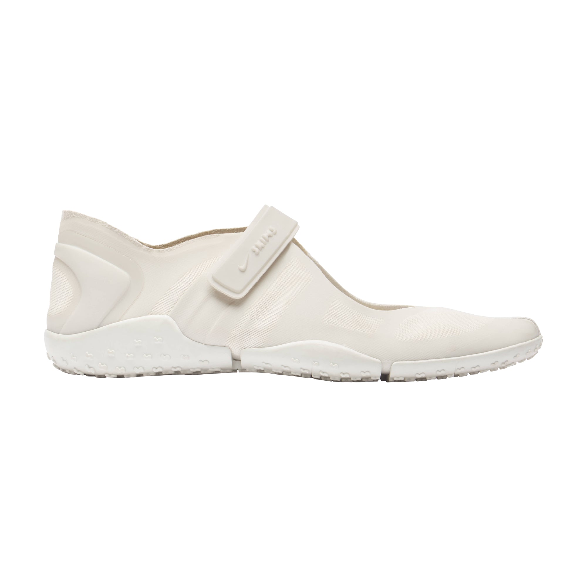 NikeSKIMS FOOTWEAR RIFT MESH | LT BONE