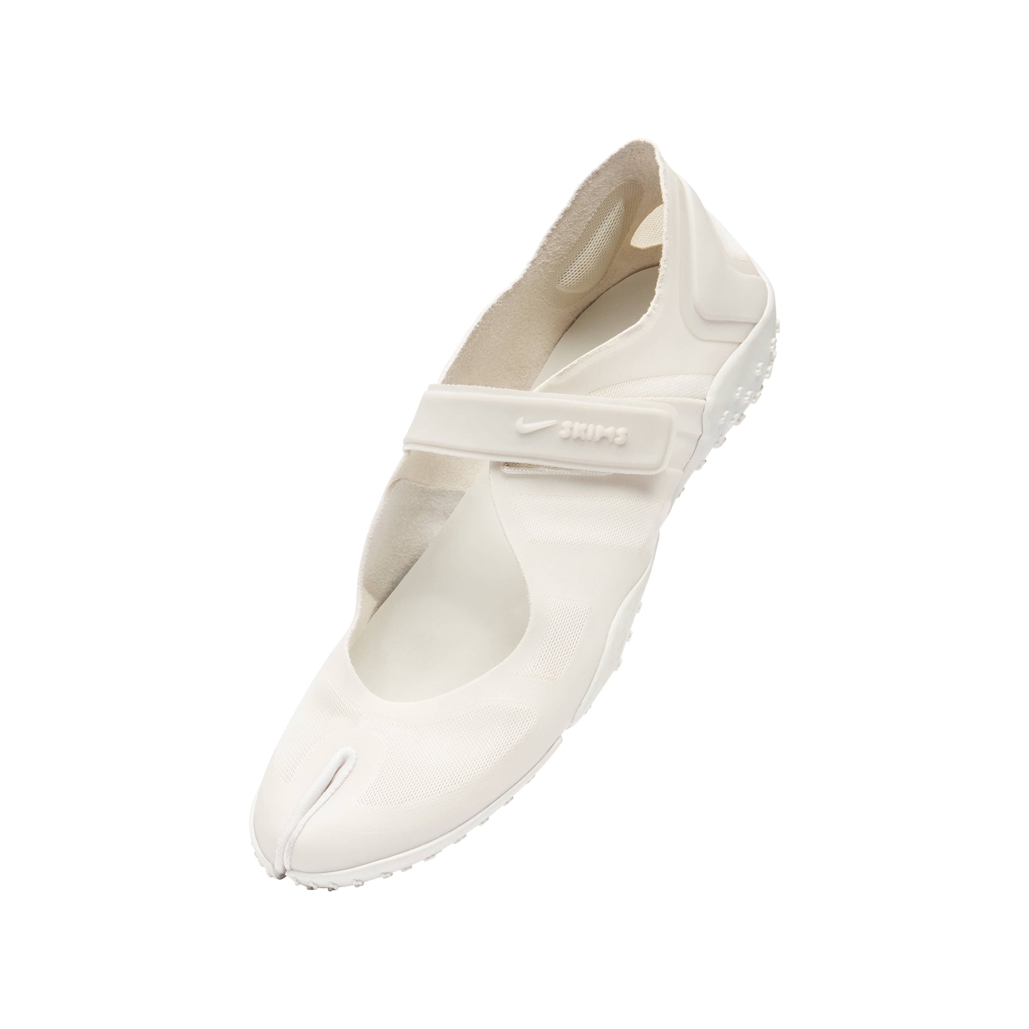 NikeSKIMS FOOTWEAR RIFT MESH | LT BONE