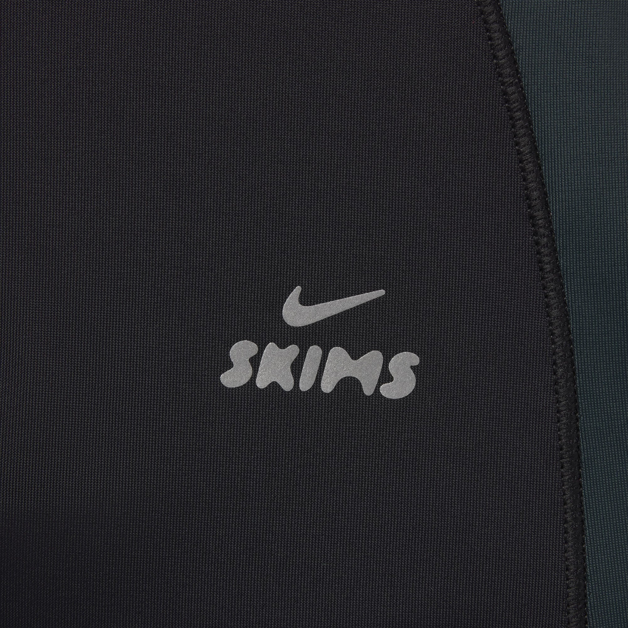 NikeSKIMS SHINE 5" BIKER SHORT | OBSIDIAN AND DARK TEAL