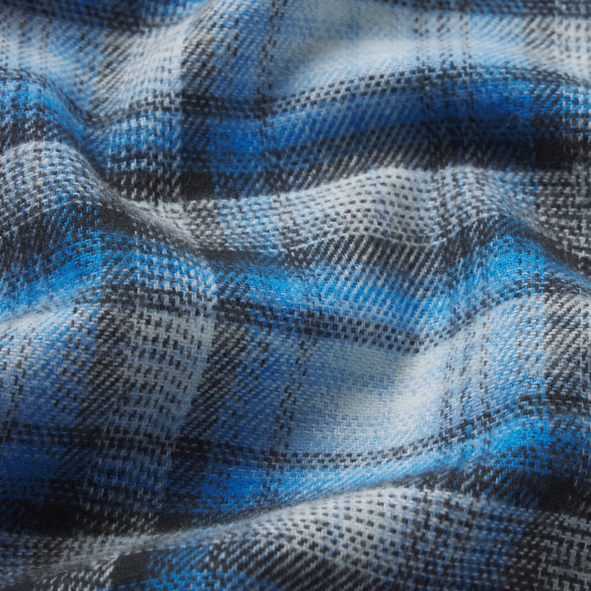 OUTDOOR FLANNEL OVERSIZED HOODED SHIRT | AZURE PLAID