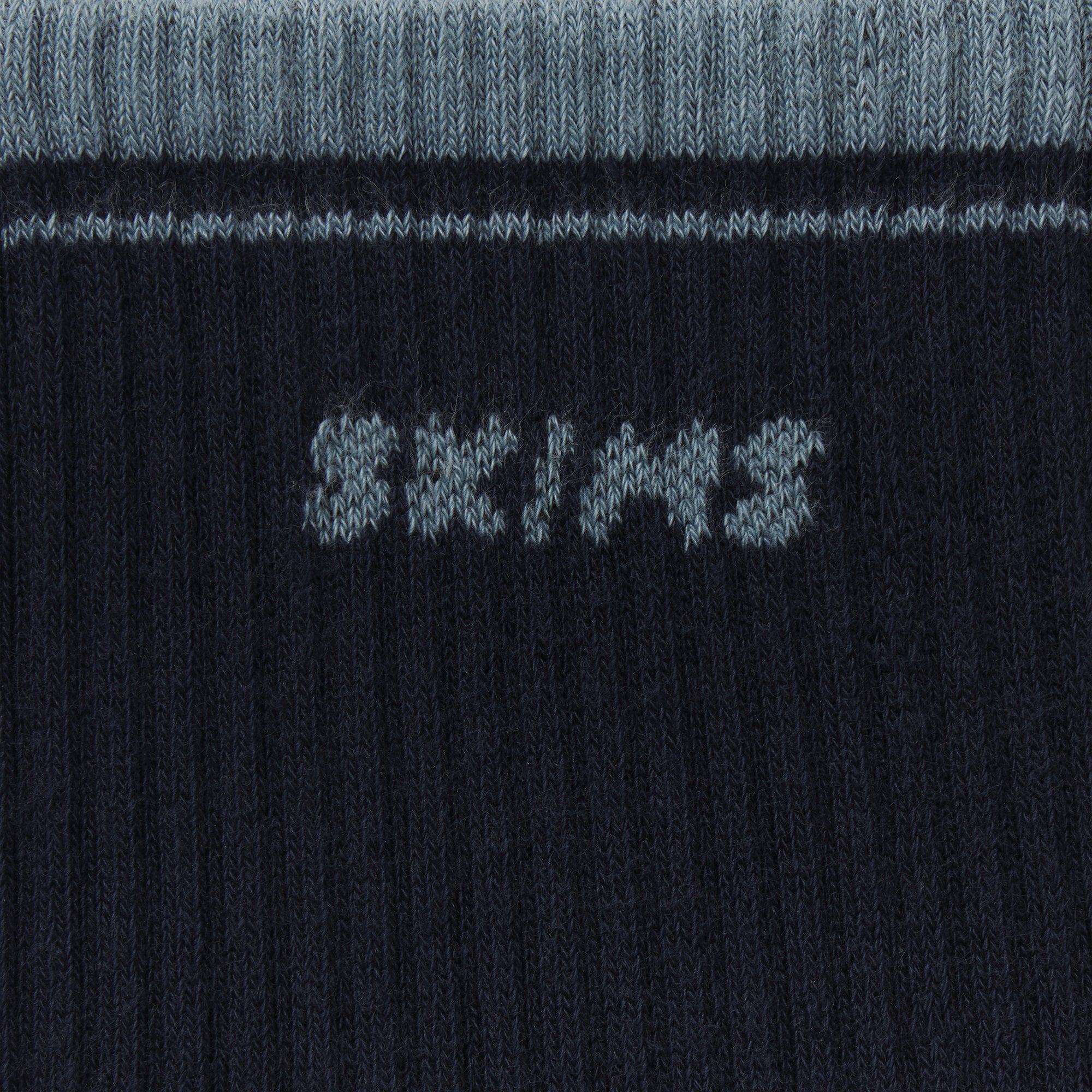 SKIMS SOCKS RIBBED QUARTER CREW LOGO SOCK | NAVY AND KYANITE