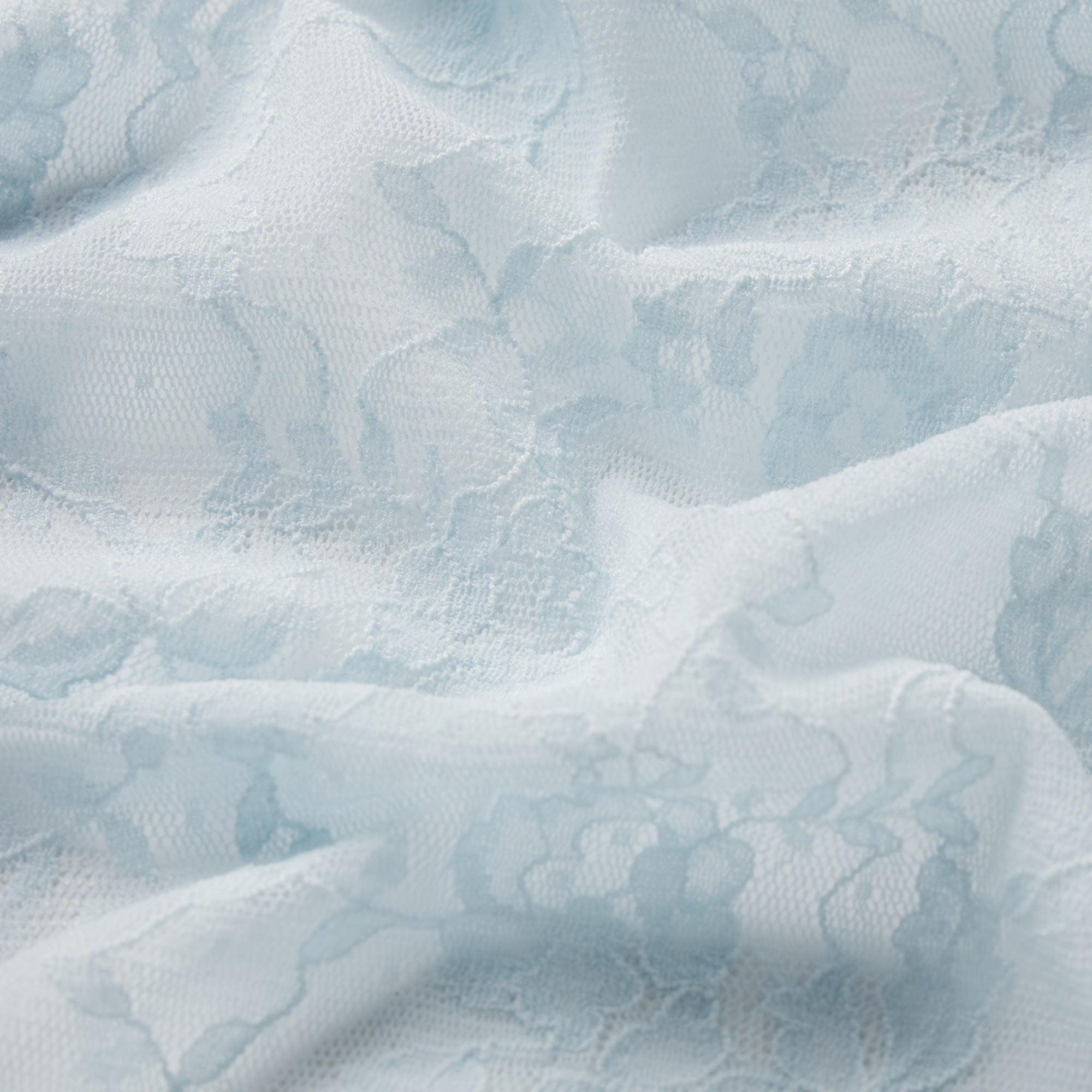 STRETCH LACE RUFFLE CAMI | POWDER BLUE