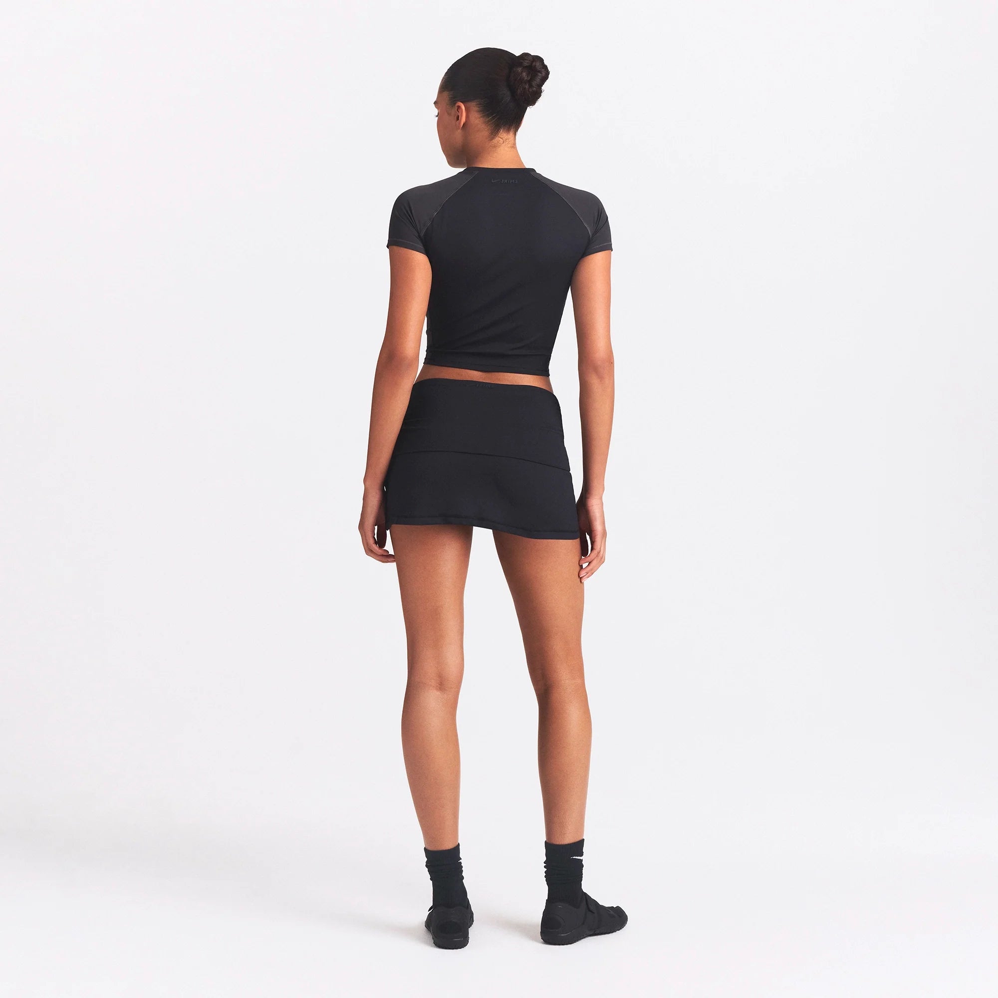NikeSKIMS AIRY FOLDOVER SKORT | OBSIDIAN