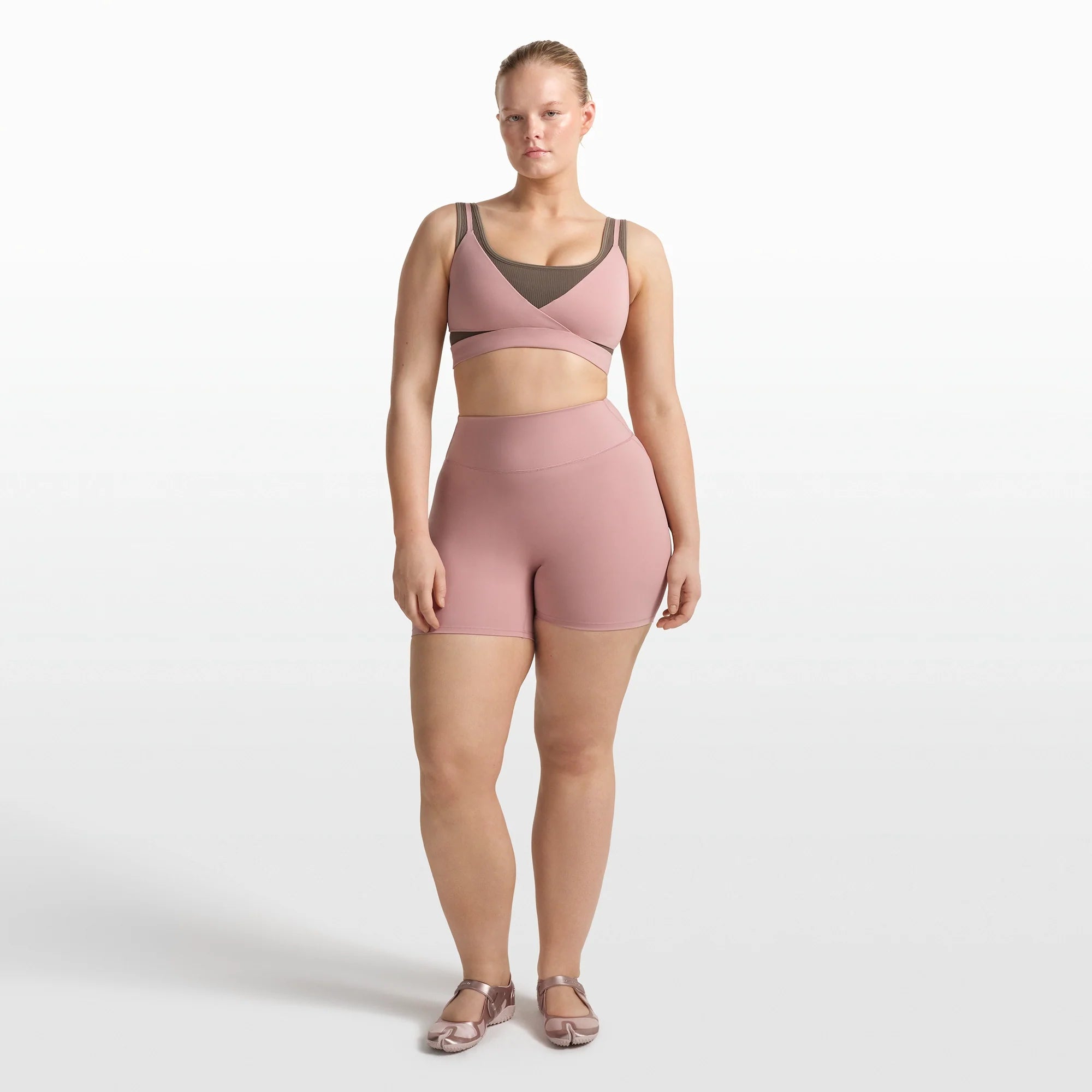 NikeSKIMS MATTE WRAP FRONT BRA | HIMALAYAN